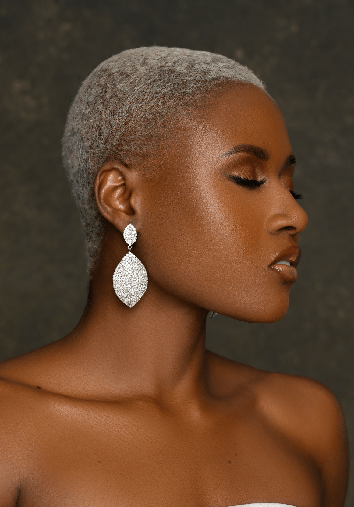 Elegant Diamante Rhinestone Teardrop Dangle Earrings - Fatisha Boutique