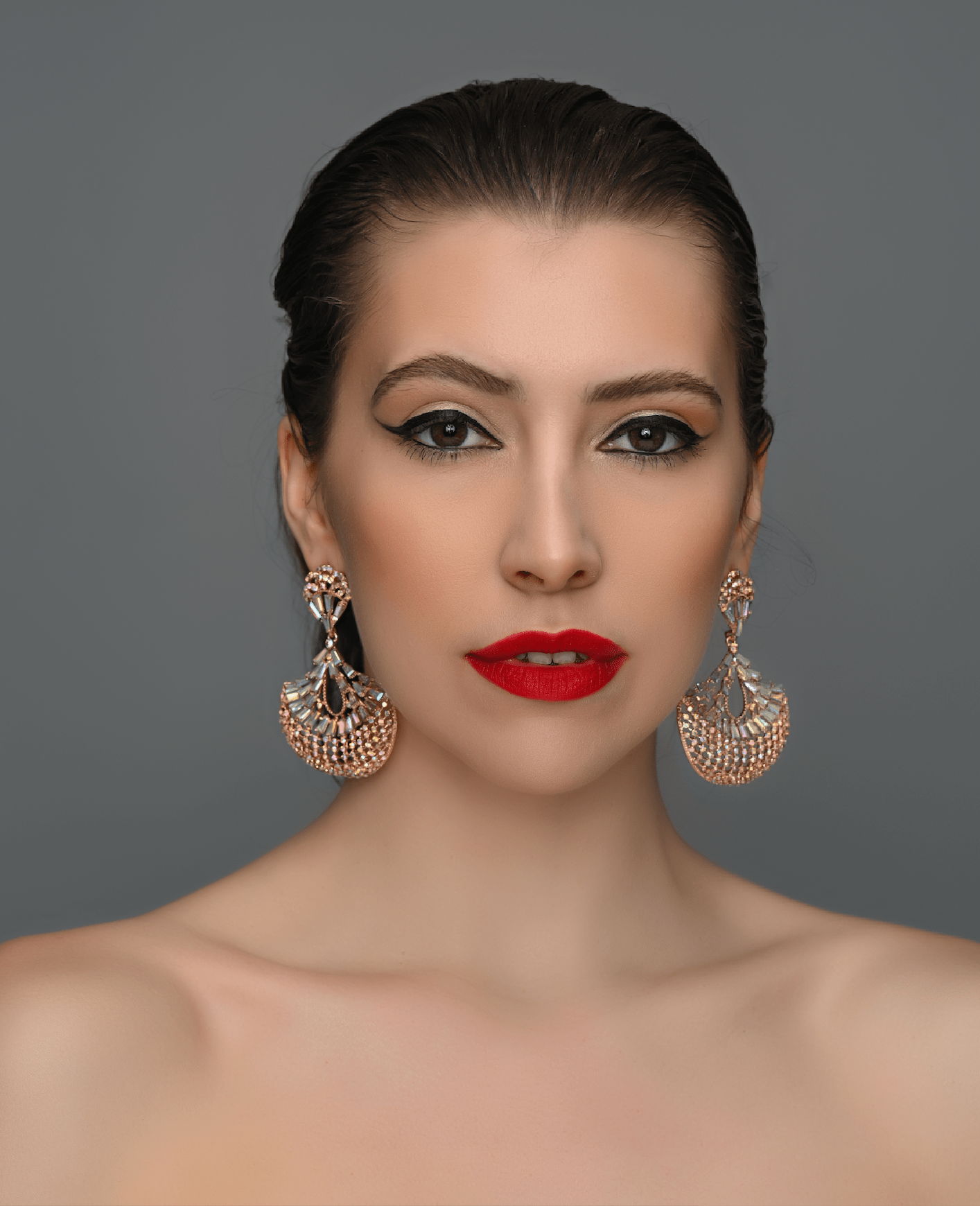 Elegant Diamante Rhinestone Teardrop Dangle Earrings - Fatisha Boutique
