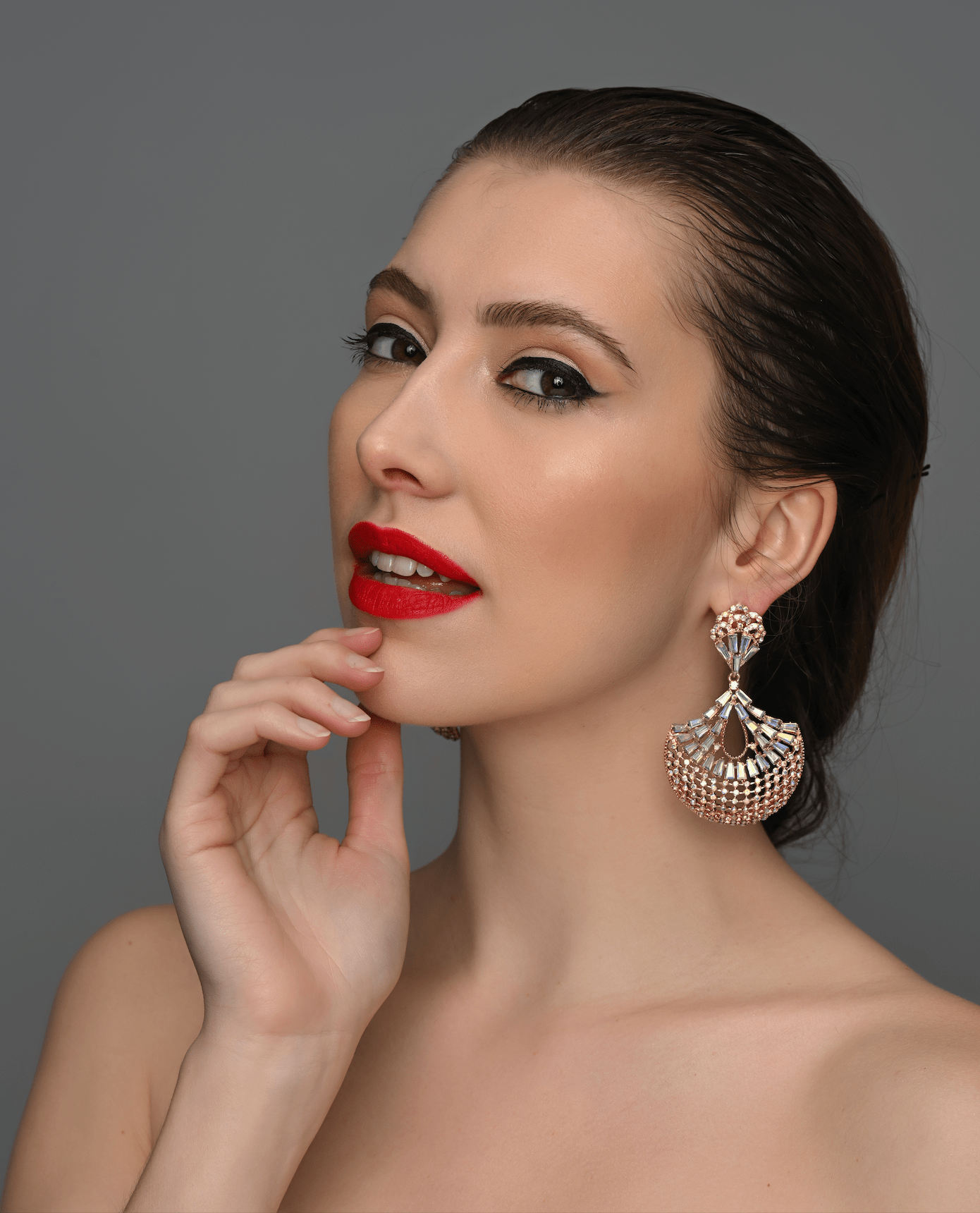 Elegant Diamante Rhinestone Teardrop Dangle Earrings - Fatisha Boutique