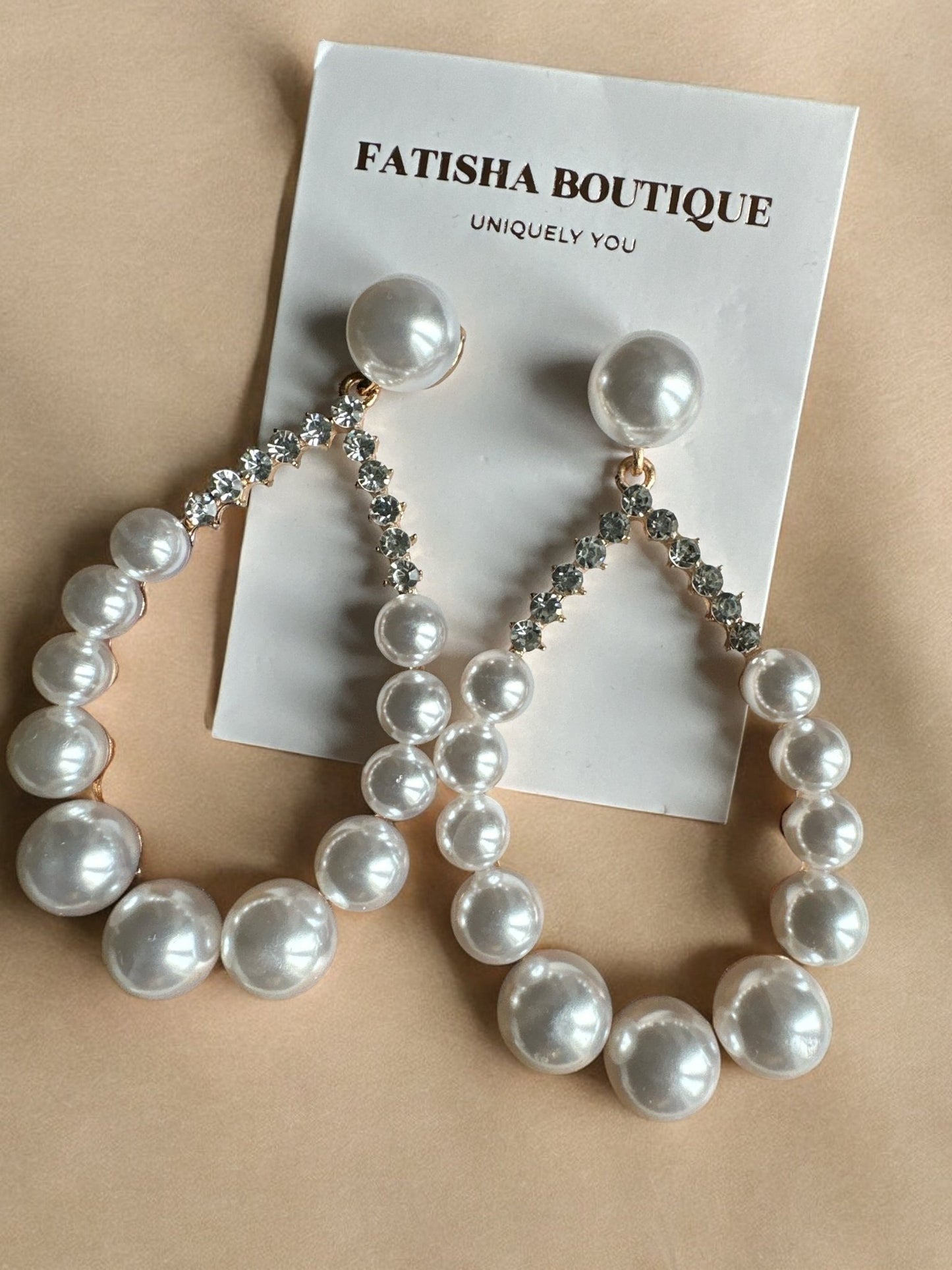 Elegant Faux Pearls Rhinestone Teardrop Dangle Earrings - Fatisha Boutique
