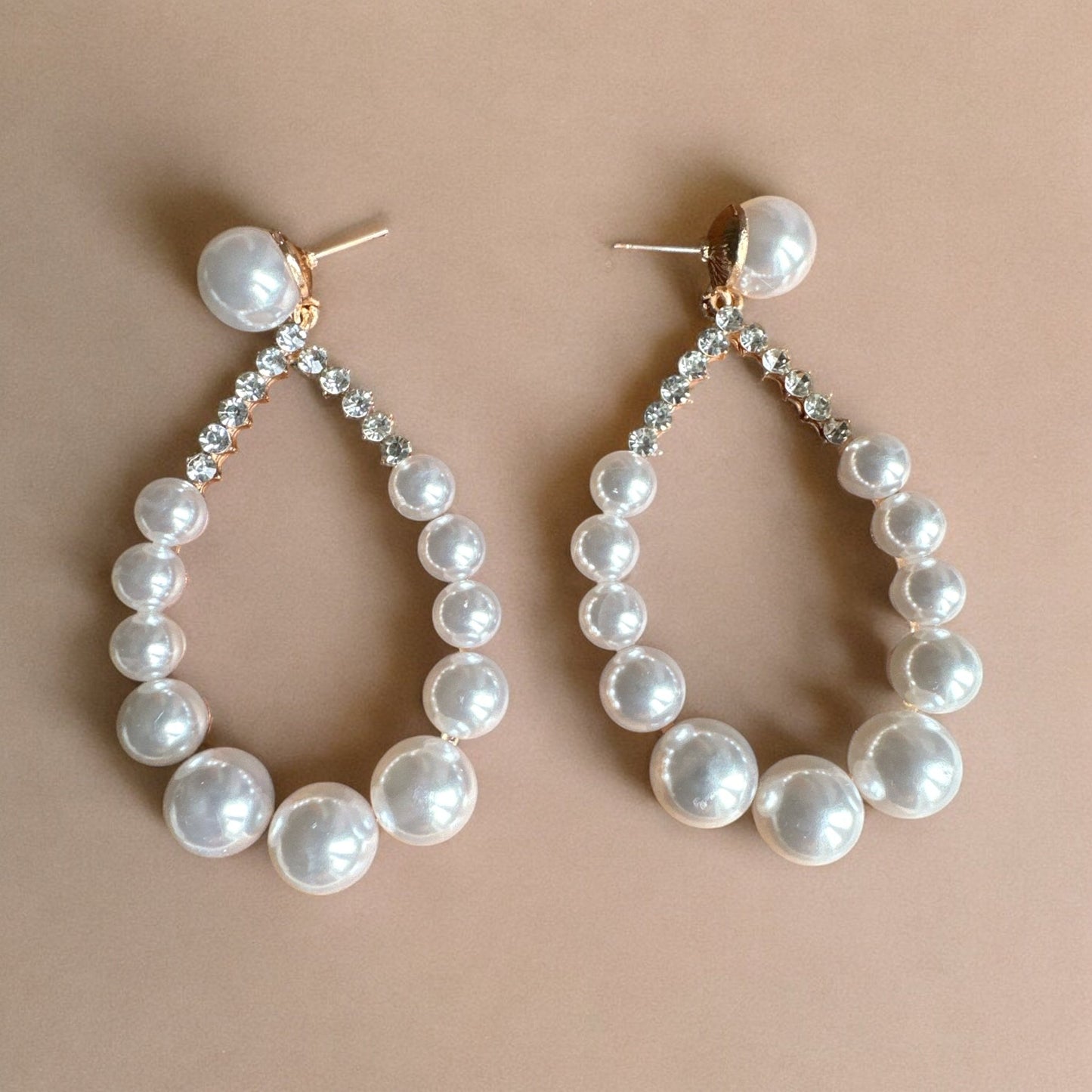 Elegant Faux Pearls Rhinestone Teardrop Dangle Earrings - Fatisha Boutique