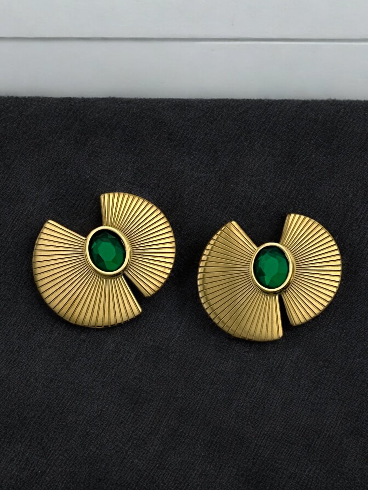 Elegant Glam Flower Designed Alloy Green Rhinestone Stud Earrings - Fatisha Boutique