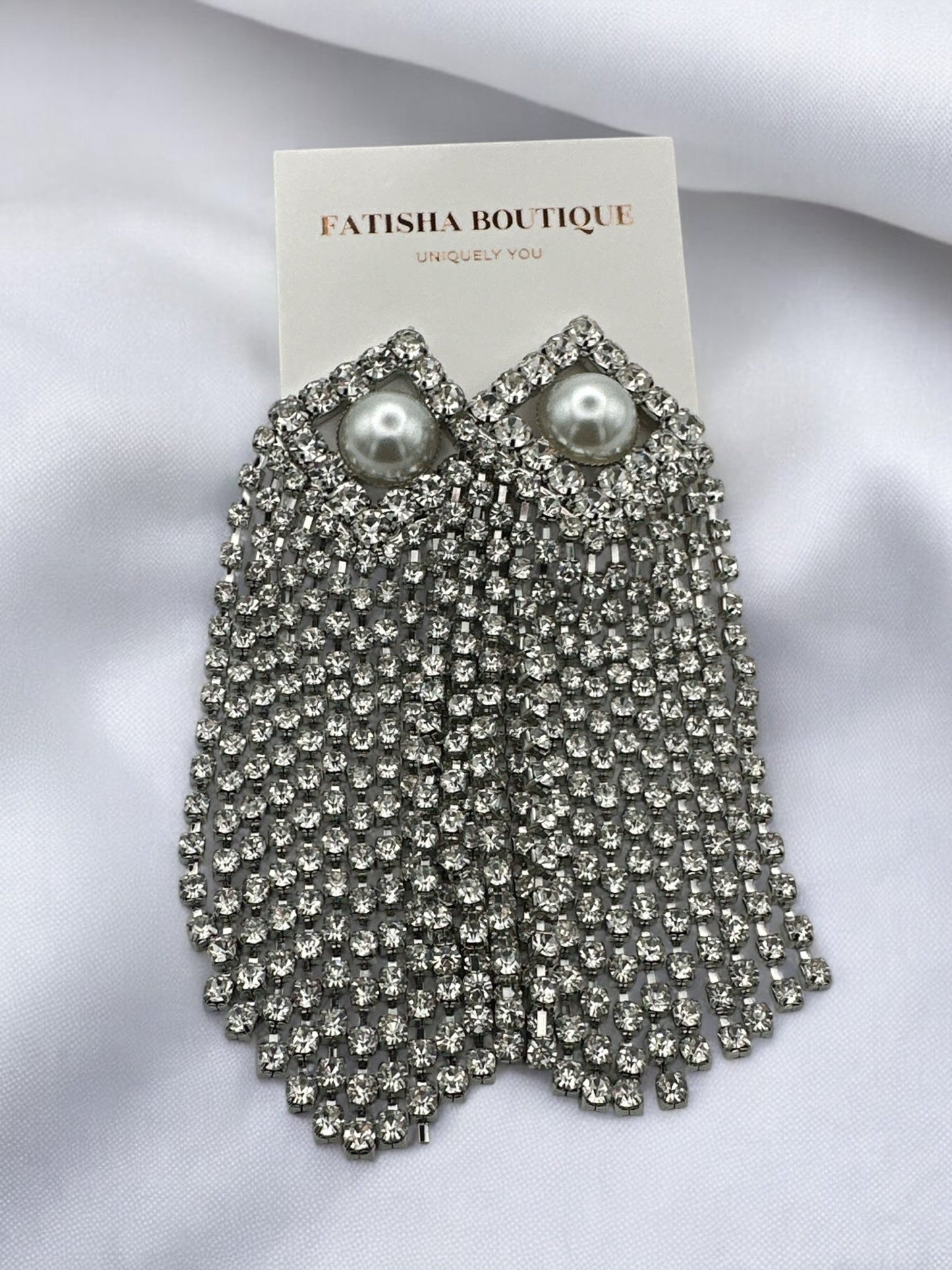 Elegant Pearl and Rhinestone Drape Statement Earrings - Fatisha Boutique