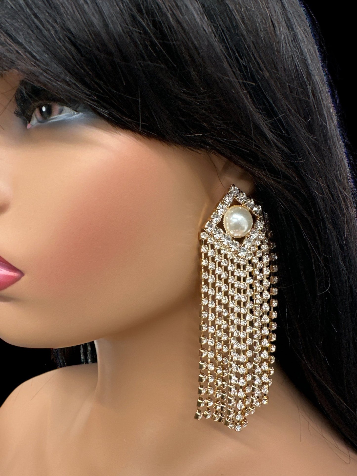 Elegant Pearl and Rhinestone Drape Statement Earrings - Fatisha Boutique