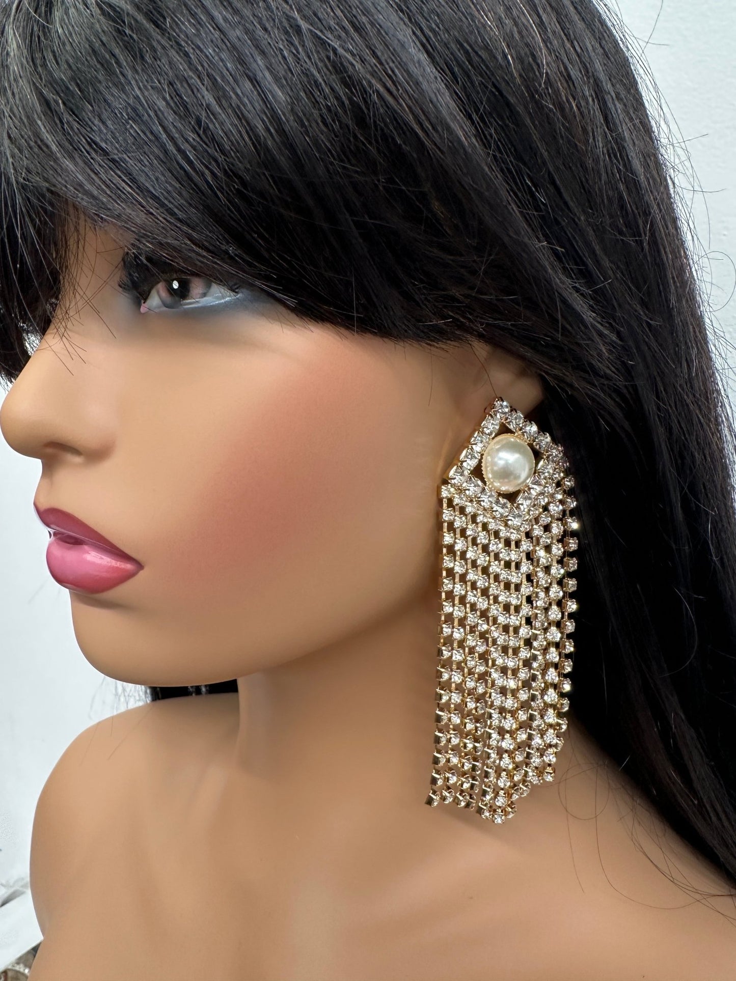 Elegant Pearl and Rhinestone Drape Statement Earrings - Fatisha Boutique