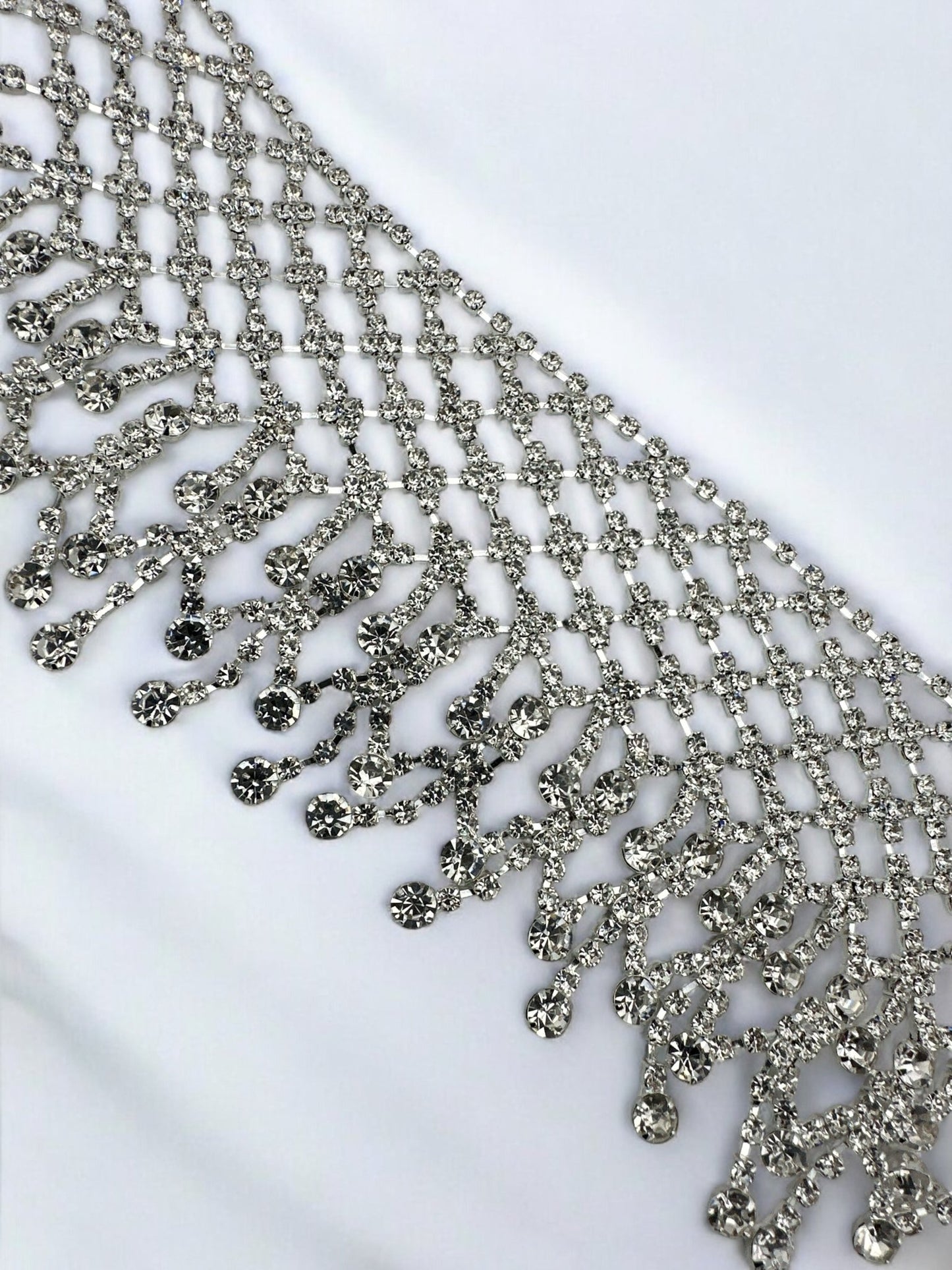 Elegant Rhinestone Choker Necklace - Fatisha Boutique