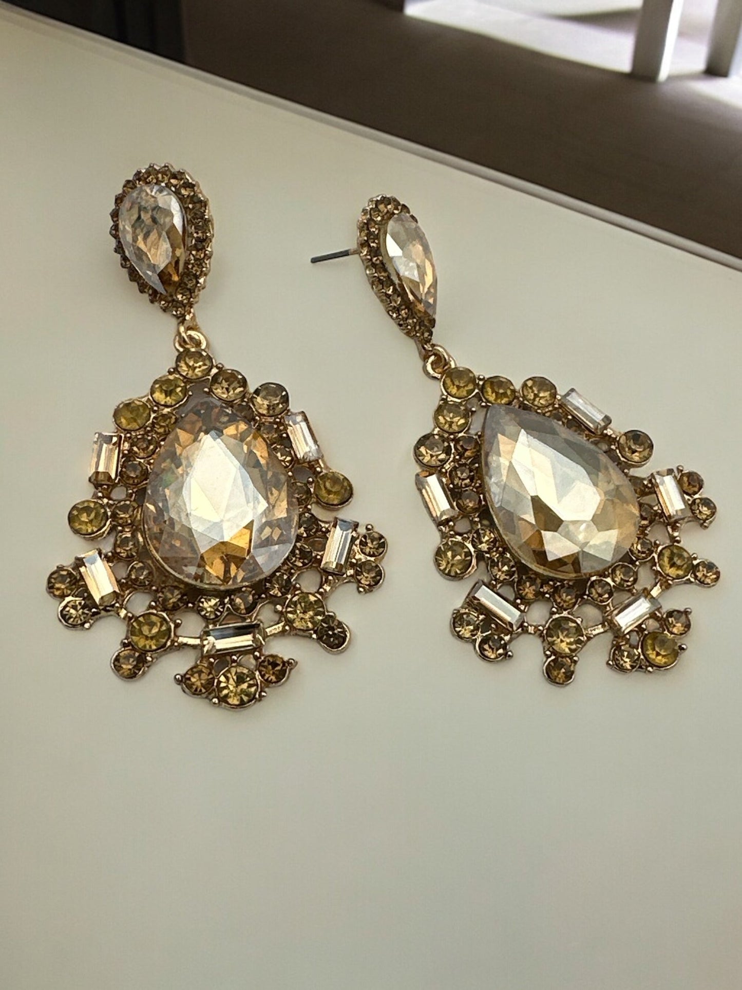 Elegant Rhinestone Teardrop Dangle Earrings - Fatisha Boutique