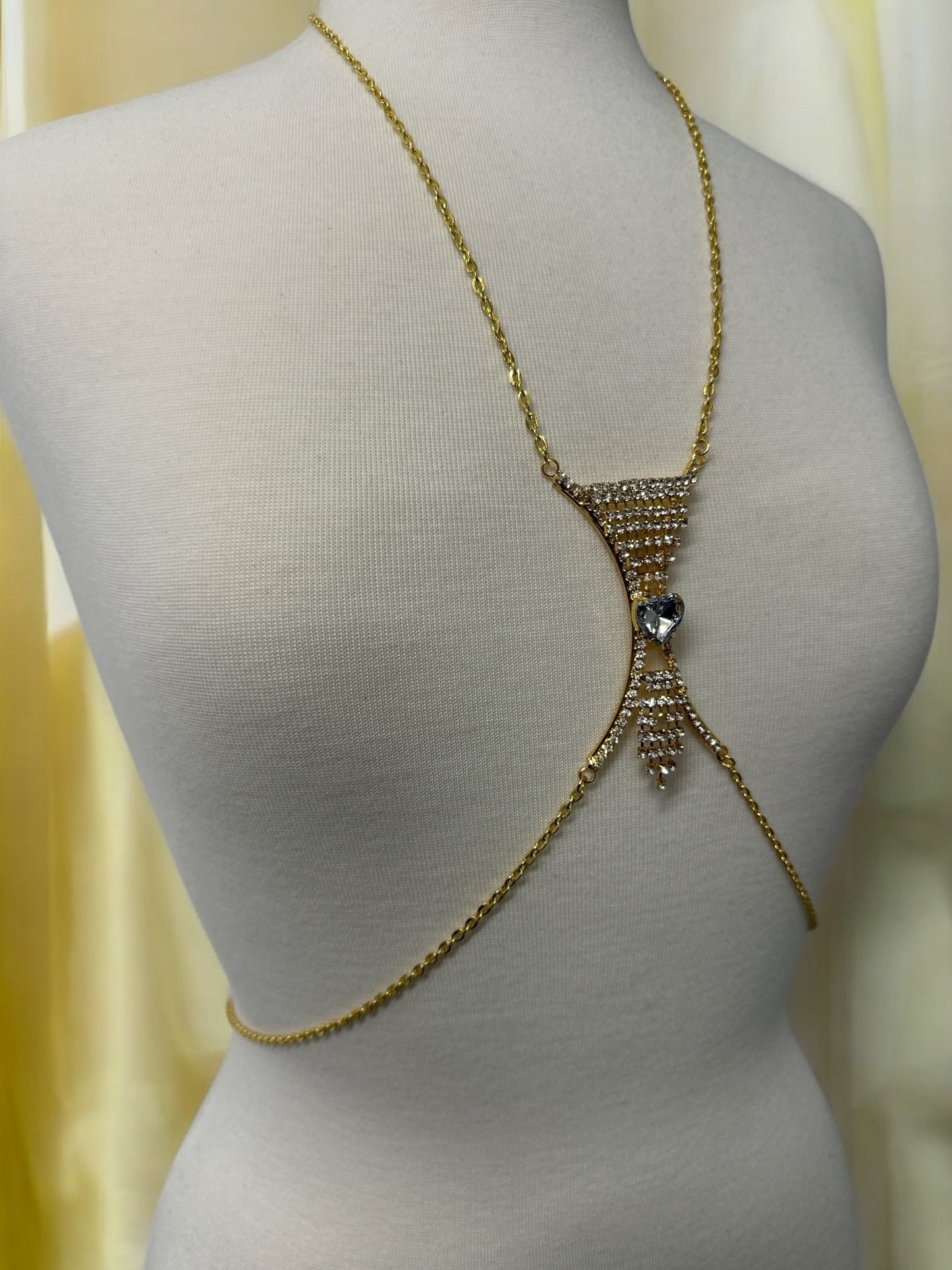Elegant Silver Rhinestone Body Chain with White Heart Pendant - Statement Body Jewellery - Fatisha Boutique