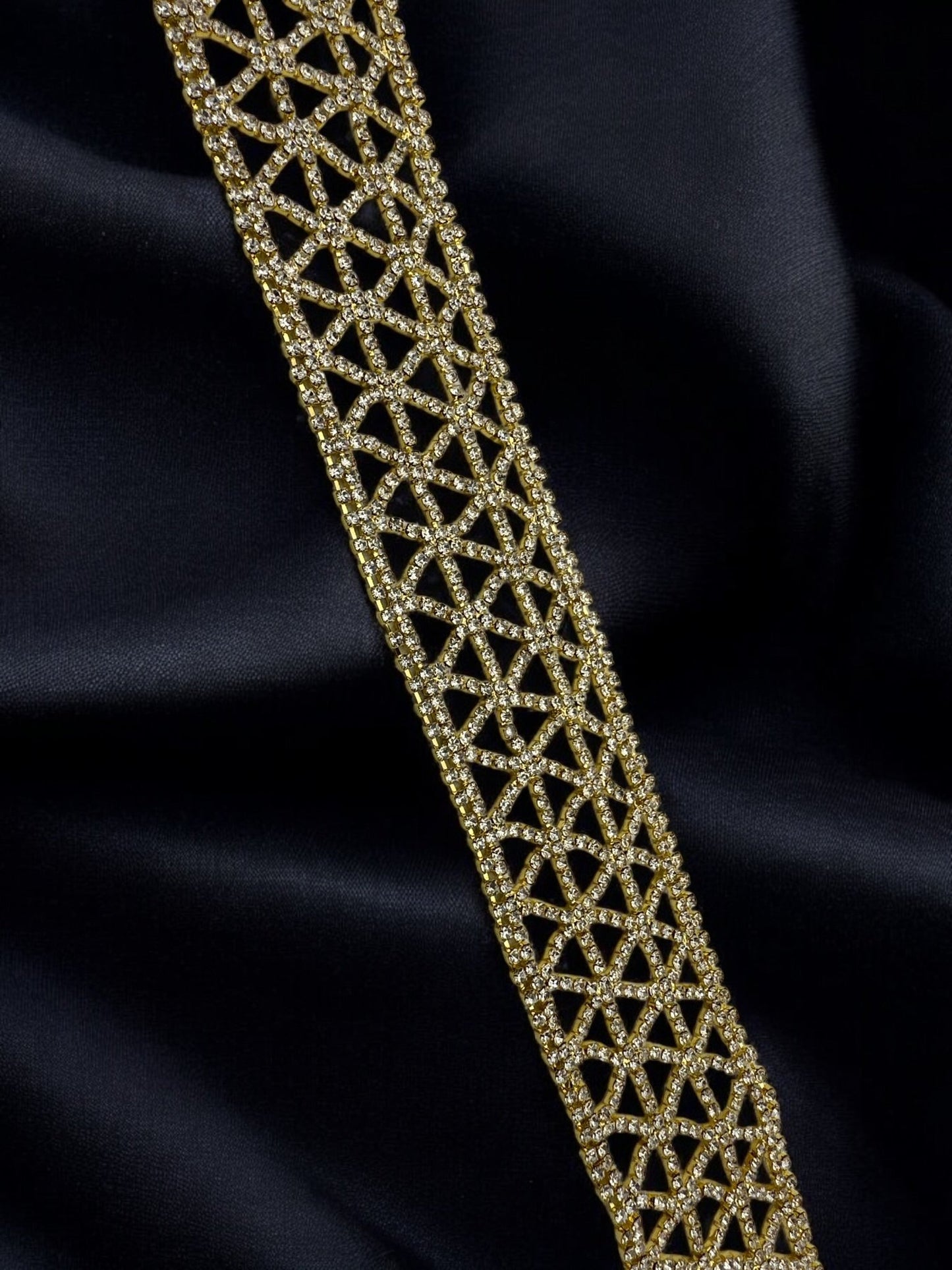 Elegant Sparkling Rhinestone Choker Necklace - Fatisha Boutique