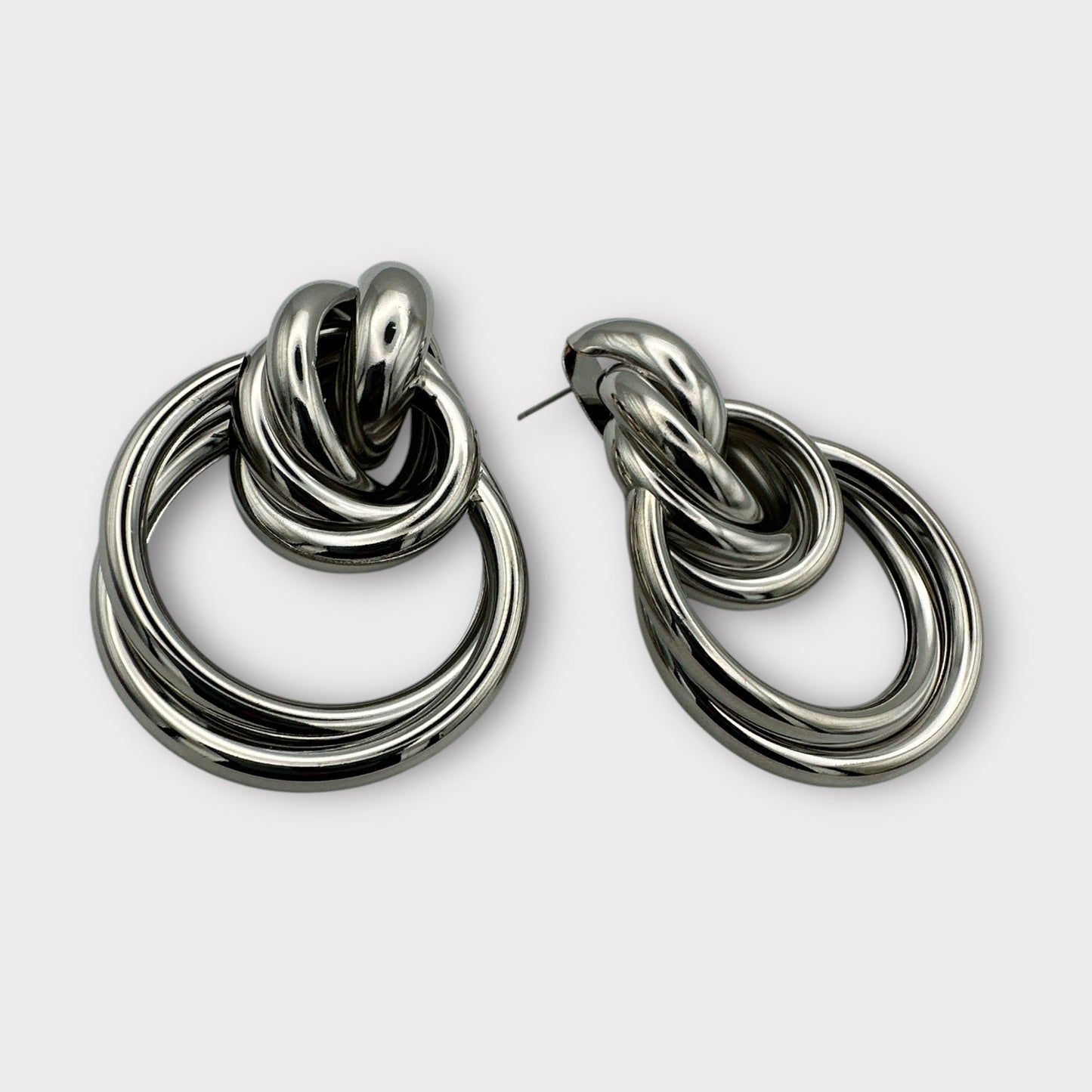Elegant Stylish Linked Hoop Earrings - Fatisha Boutique