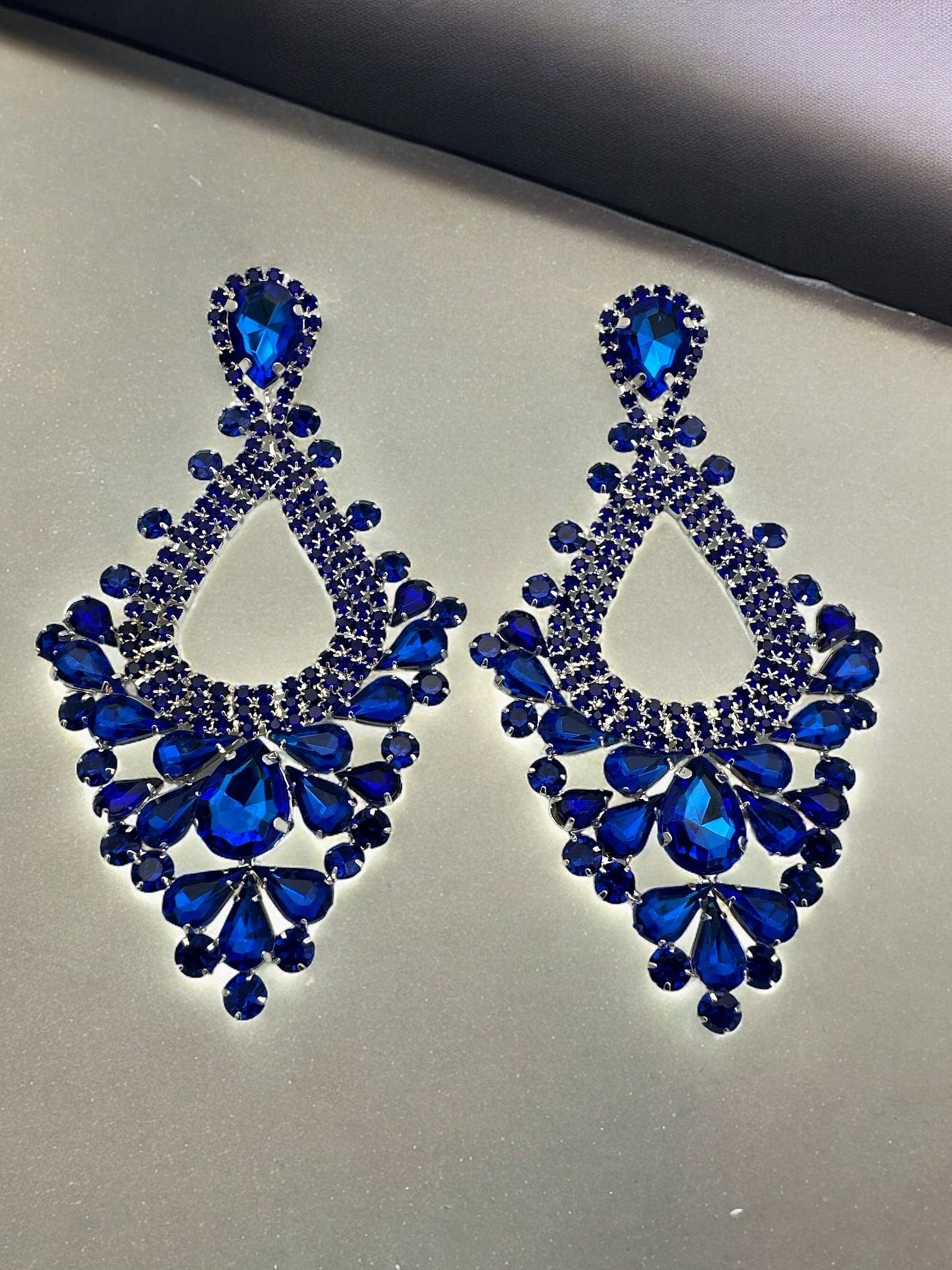 Elegant Teardrop Blue Rhinestones Statement Teardrop Earrings - Fatisha Boutique