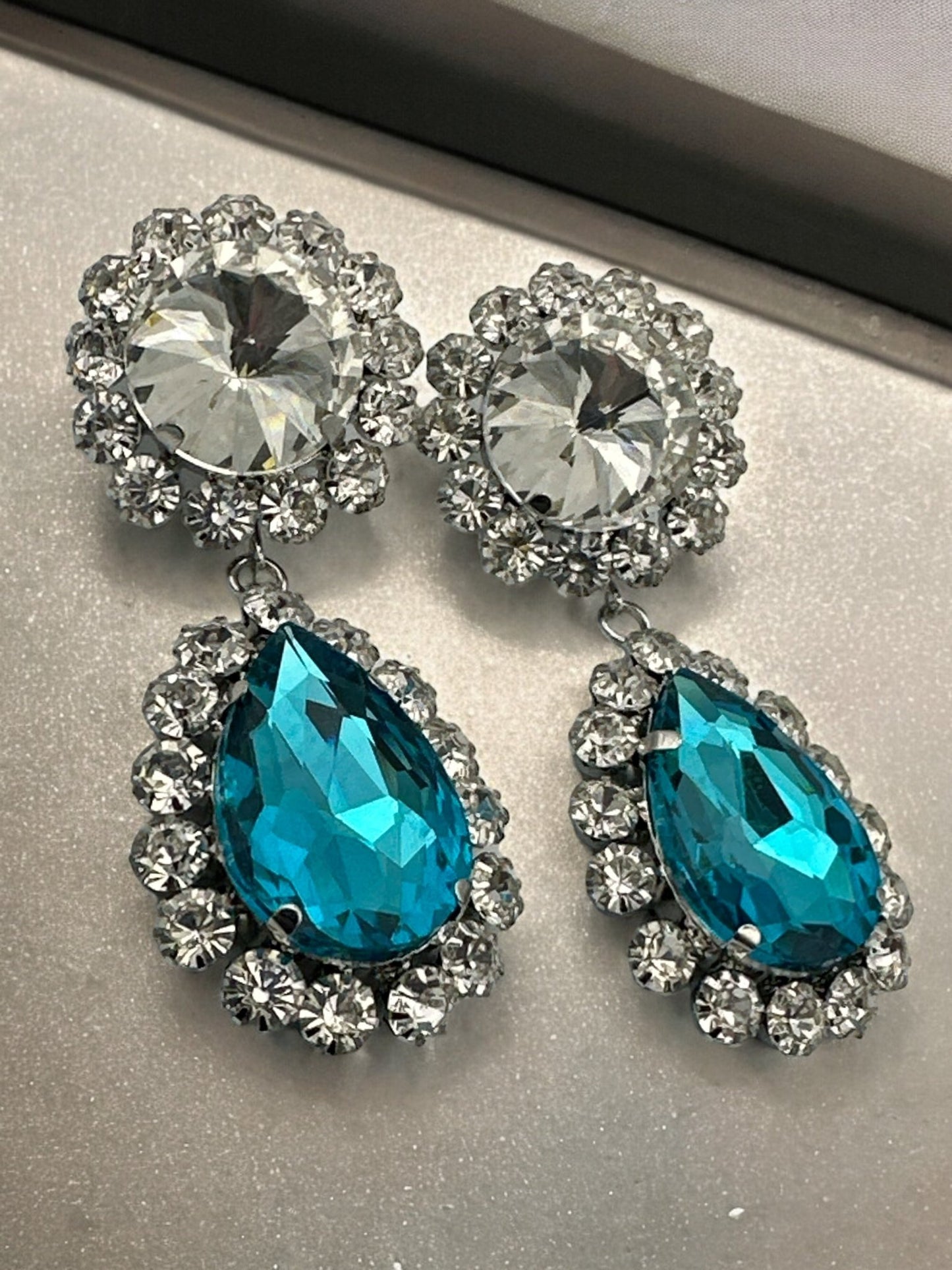 Elegant Teardrop Diamante Rhinestone Sparkle Dangle Earrings - Fatisha Boutique