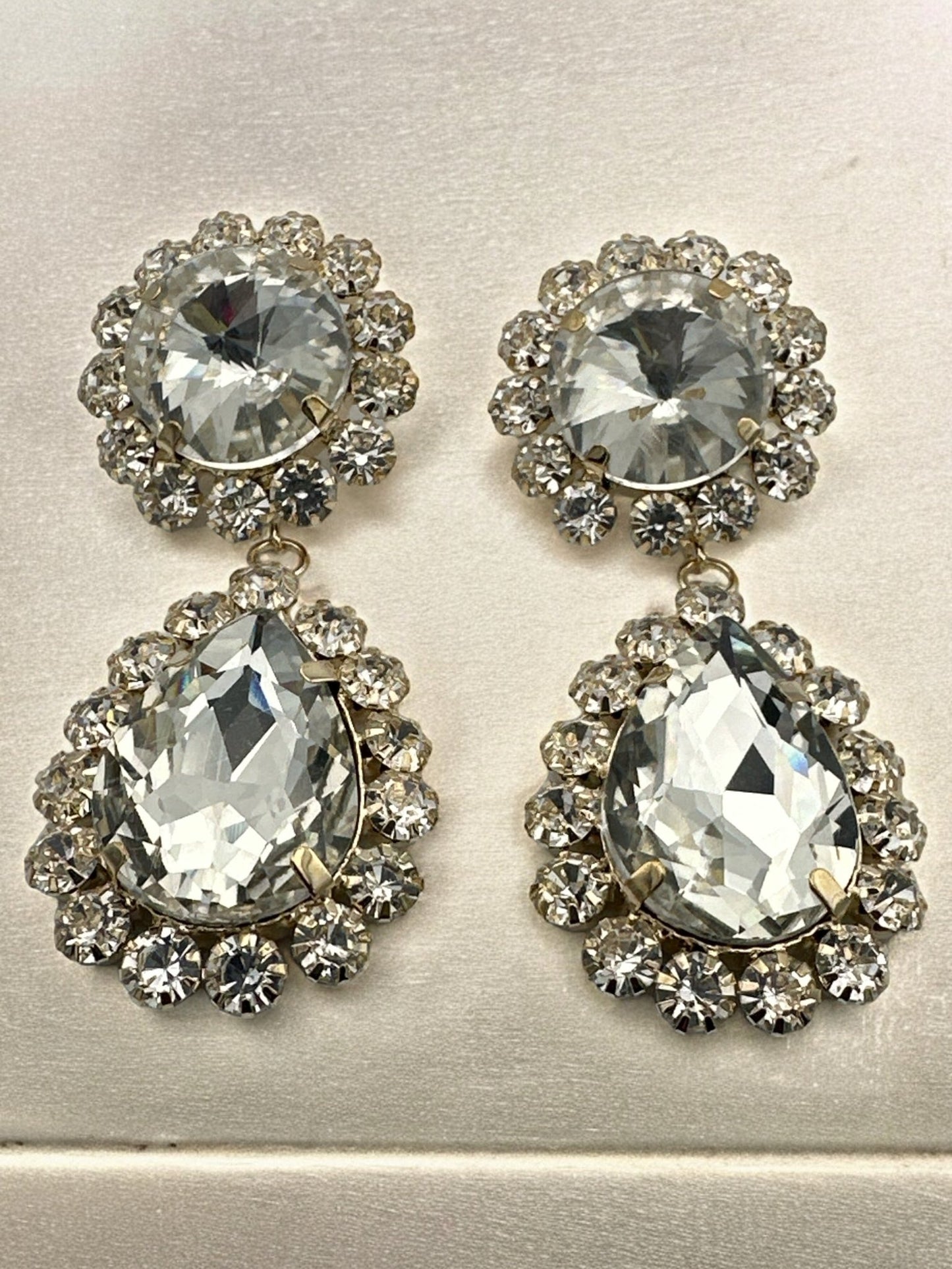 Elegant Teardrop Diamante Rhinestone Sparkle Dangle Earrings - Fatisha Boutique
