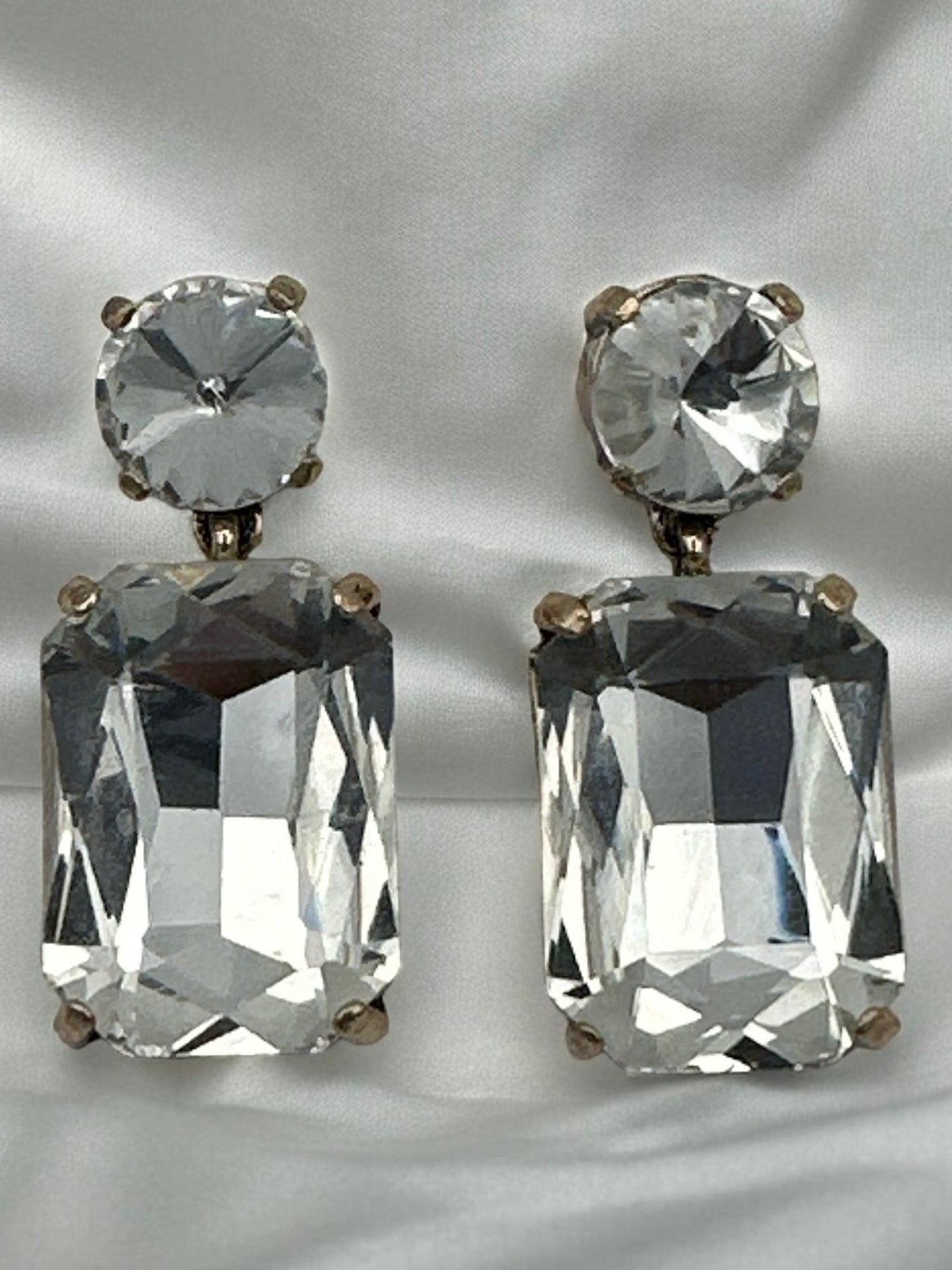 Elegant Teardrop Rhinestone Dangle Earrings - Fatisha Boutique