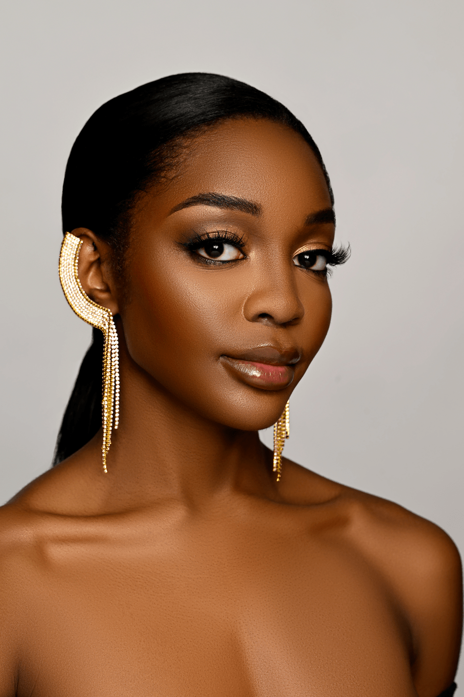 Glamorous Crystal Diamante Rhinestone Wrapped Stud Earrings - Fatisha Boutique