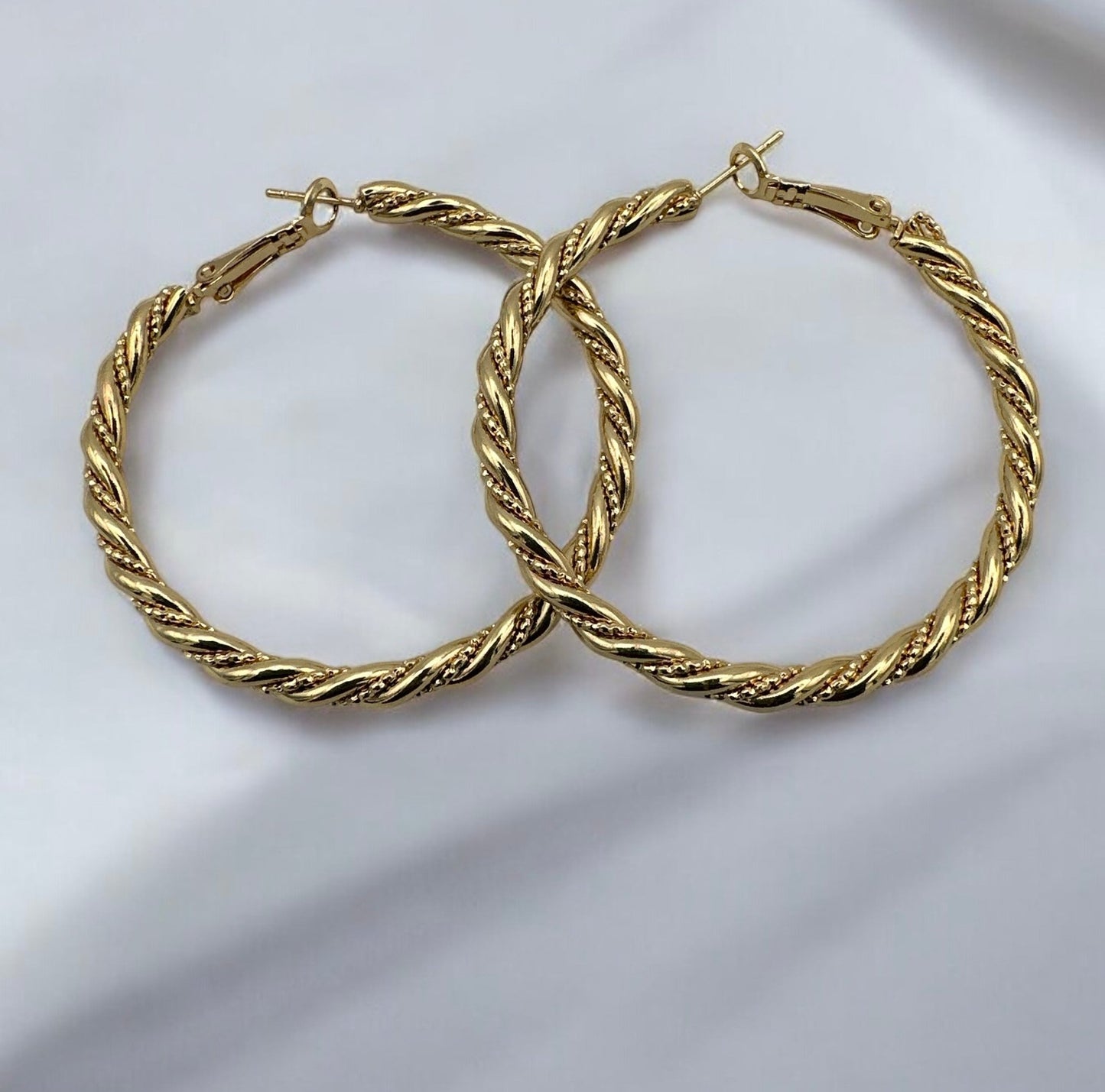 Gold - Tone Twisted 5CM Statement Hoop Earrings – Bold Rope Design Hoops for Women - Fatisha Boutique