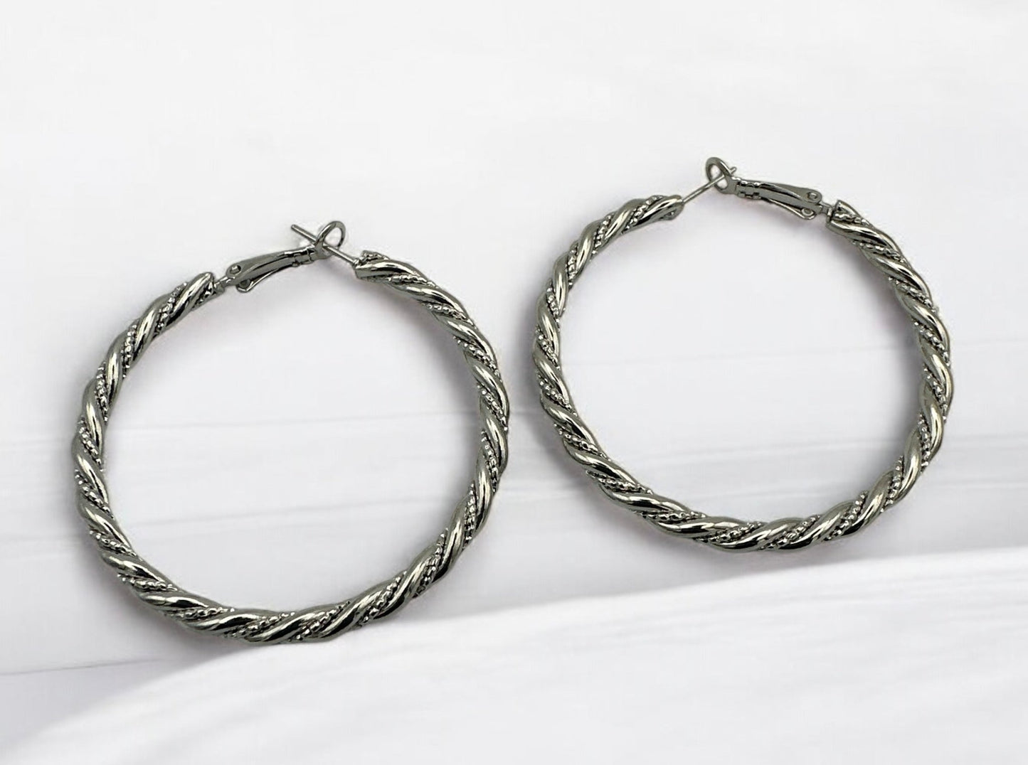 Gold - Tone Twisted 5CM Statement Hoop Earrings – Bold Rope Design Hoops for Women - Fatisha Boutique