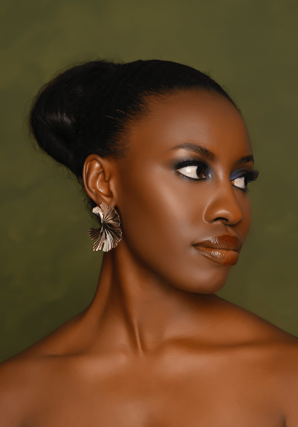Hammered Alloy Metal Ginkgo Leaves Shaped Stud Drop Earrings - Fatisha Boutique