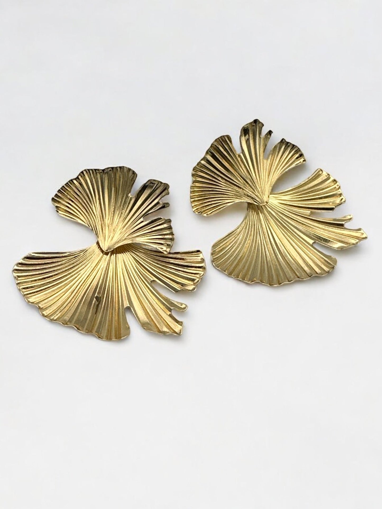 Hammered Alloy Metal Ginkgo Leaves Shaped Stud Drop Earrings - Fatisha Boutique