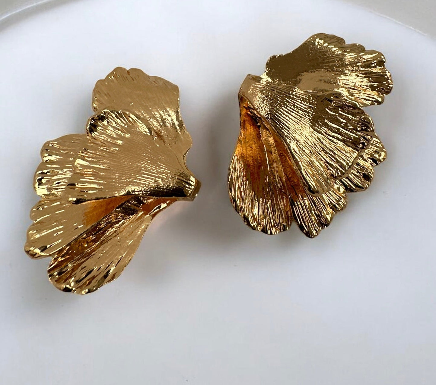 Hammered Alloy Metal Petals Flowers Shaped Stud Drop Earrings - Fatisha Boutique