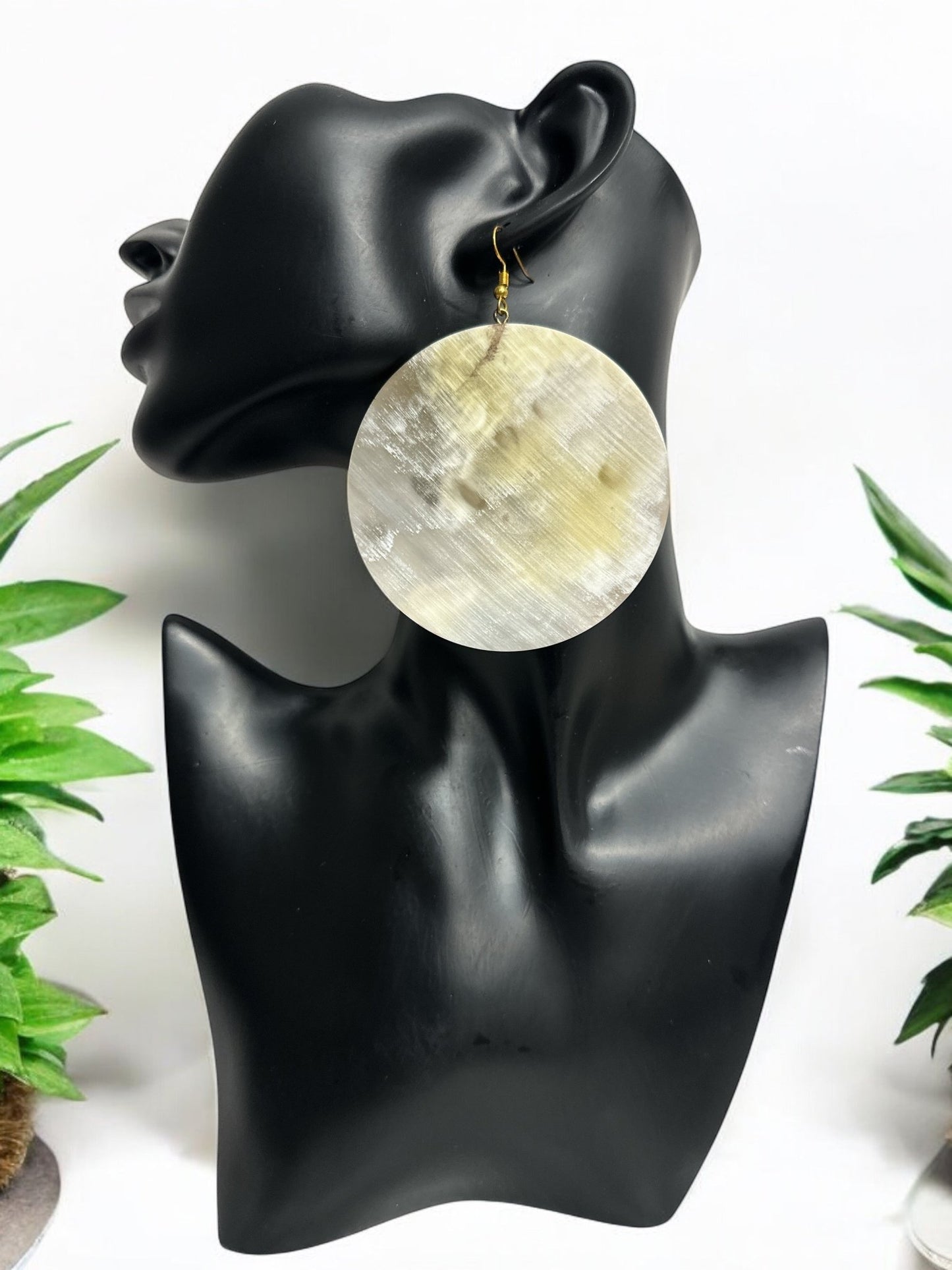 Handcrafted Natural Buffalo Horn Dangle Earrings - Fatisha Boutique