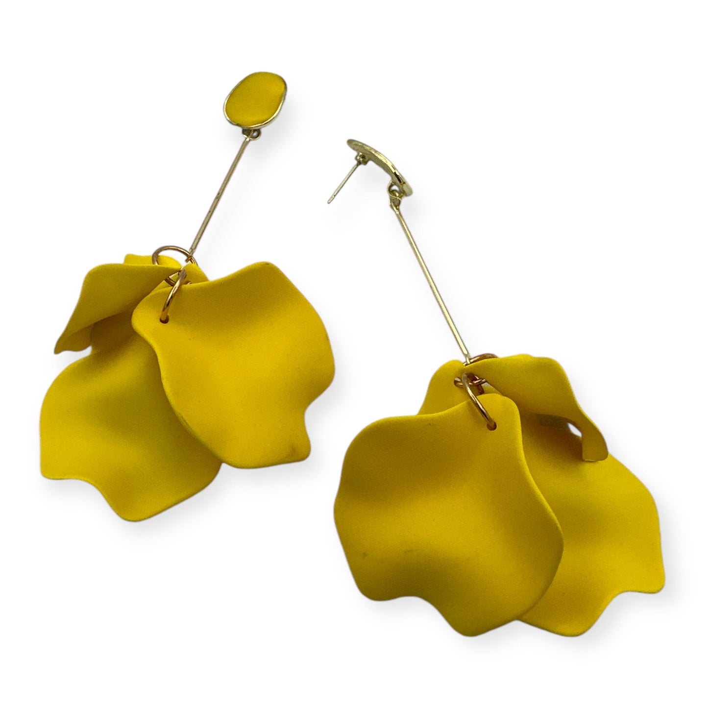 Lightweight Acrylic Flower Petals Wire Dangle Drop Earrings - Fatisha Boutique