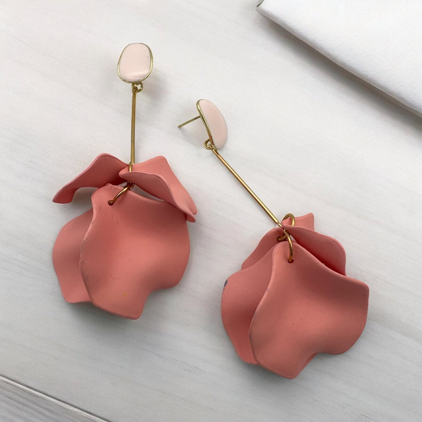 Lightweight Acrylic Flower Petals Wire Dangle Drop Earrings - Fatisha Boutique