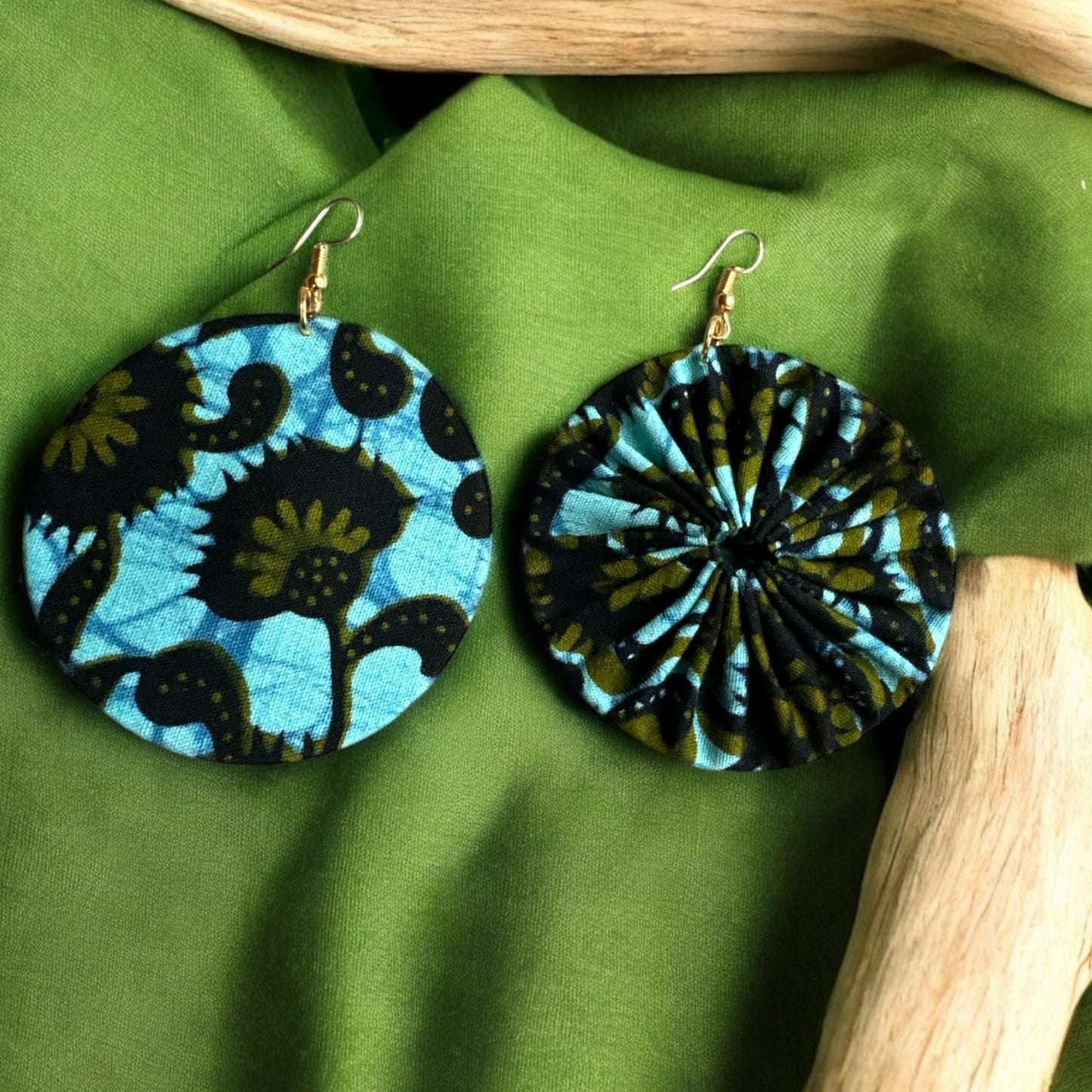 Lightweight African Printed Ankara Fabric Round Dangle Earrings - Fatisha Boutique Fatisha Boutique