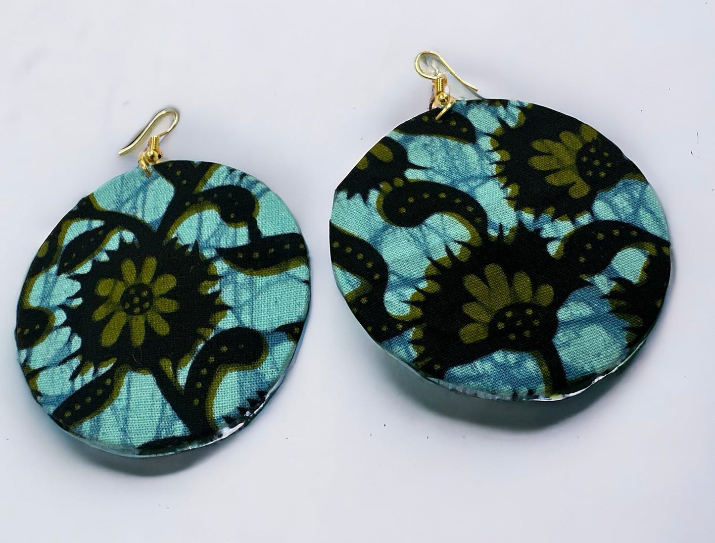 Lightweight African Printed Ankara Fabric Round Dangle Earrings - Fatisha Boutique