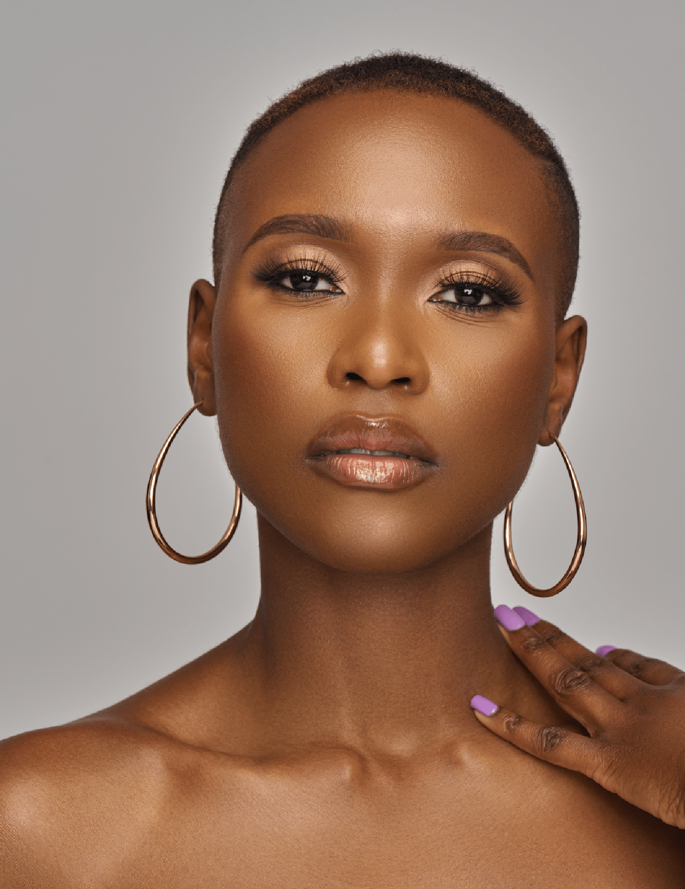 Lightweight Large Statement Oval Hoop Earrings - Fatisha Boutique