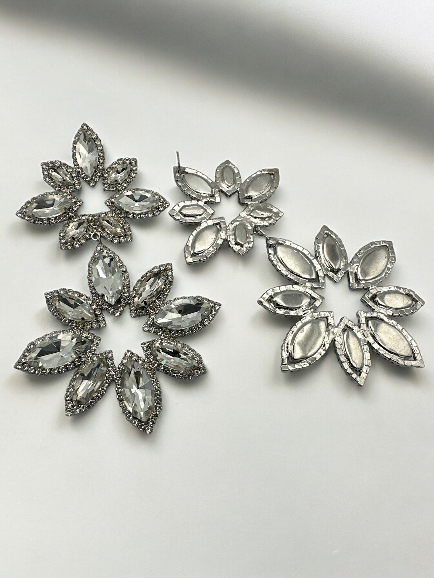 Long Diamante Rhinestone Daisy Flower Stud Dangle Earrings - Fatisha Boutique