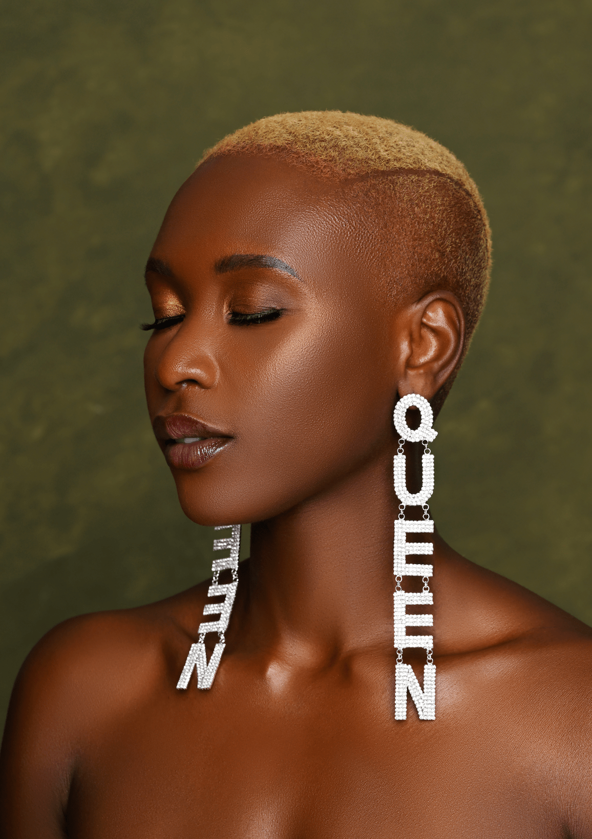 Long Diamante Rhinestone QUEEN Drop Earrings - Fatisha Boutique