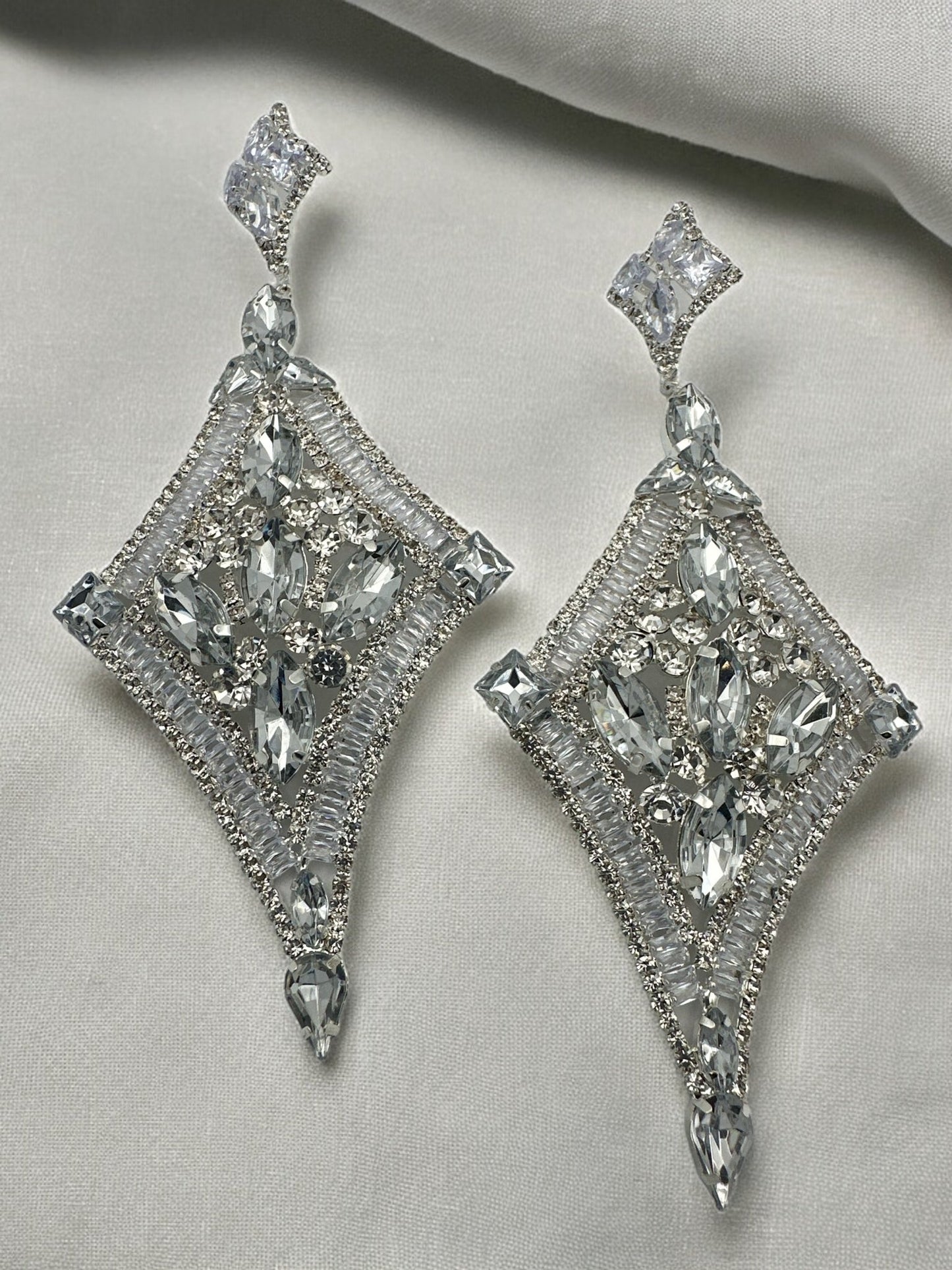 Long Elegant Glamorous Crystal Diamante Rhinestone Statement Dangle Earrings - Fatisha Boutique