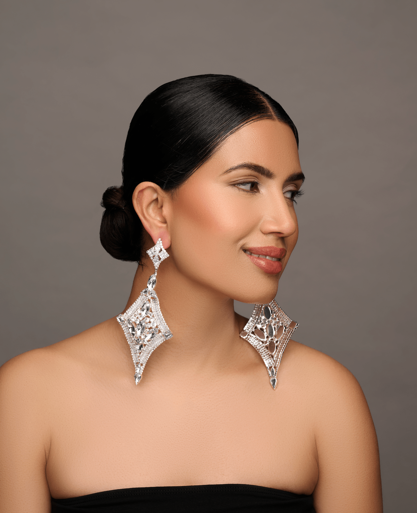 Long Elegant Glamorous Crystal Diamante Rhinestone Statement Dangle Earrings - Fatisha Boutique