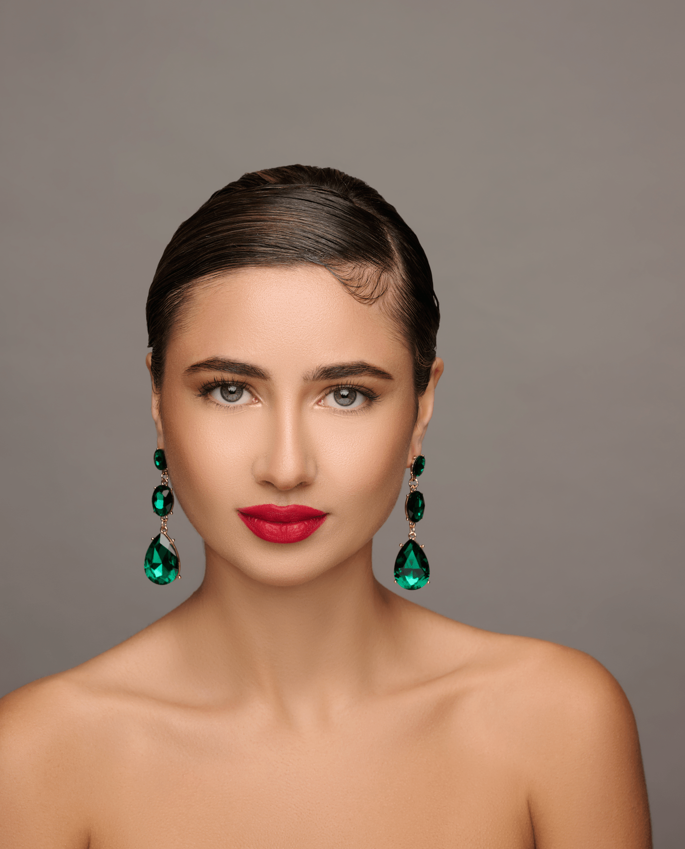 Long Elegant Green Diamante Rhinestone Teardrop Stud Dangle Earrings - Fatisha Boutique