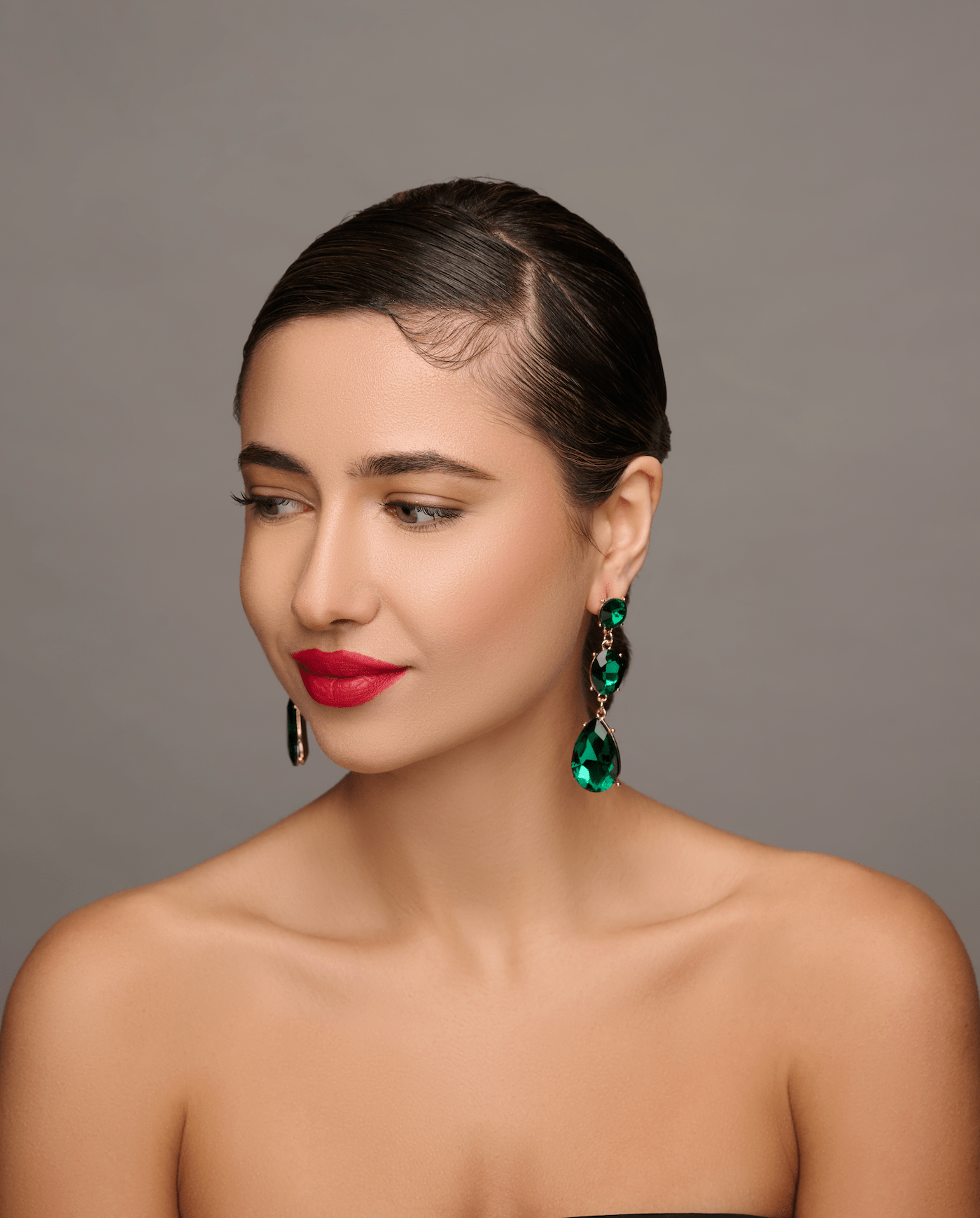 Long Elegant Green Diamante Rhinestone Teardrop Stud Dangle Earrings - Fatisha Boutique
