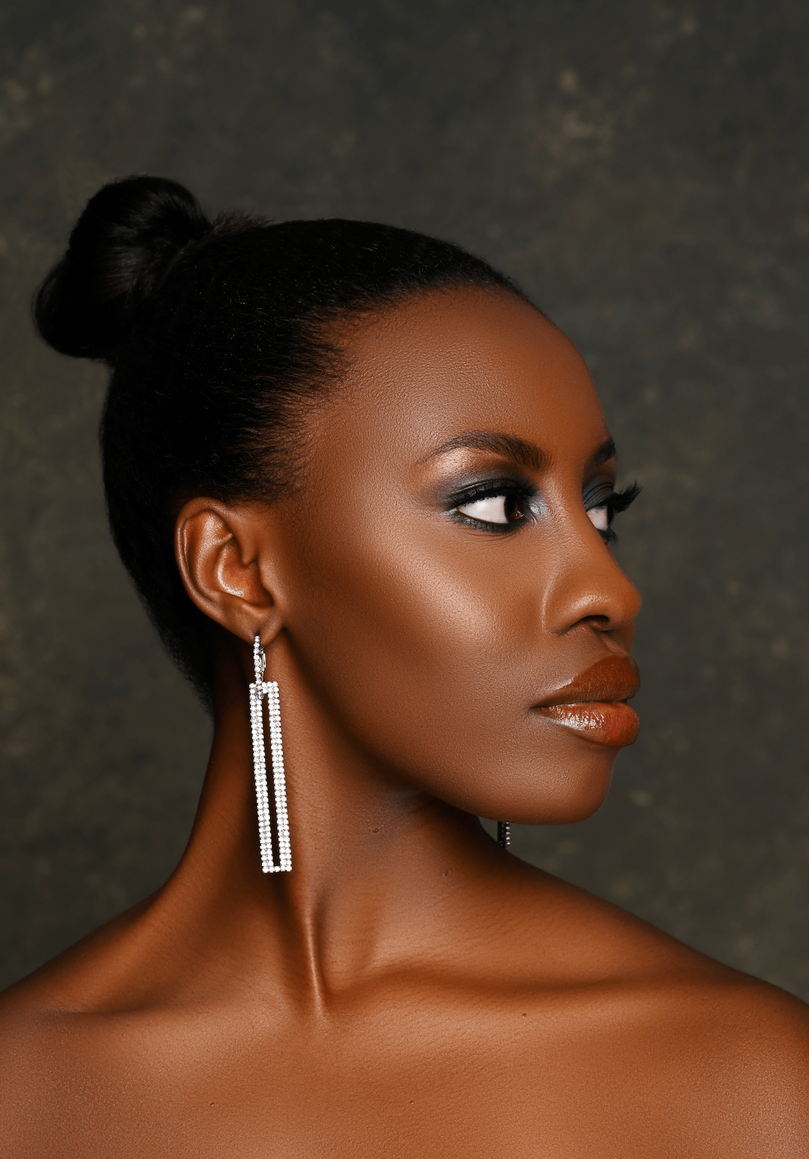 Long Elegant Rhinestone Rectangle Dangle Earrings - Fatisha Boutique