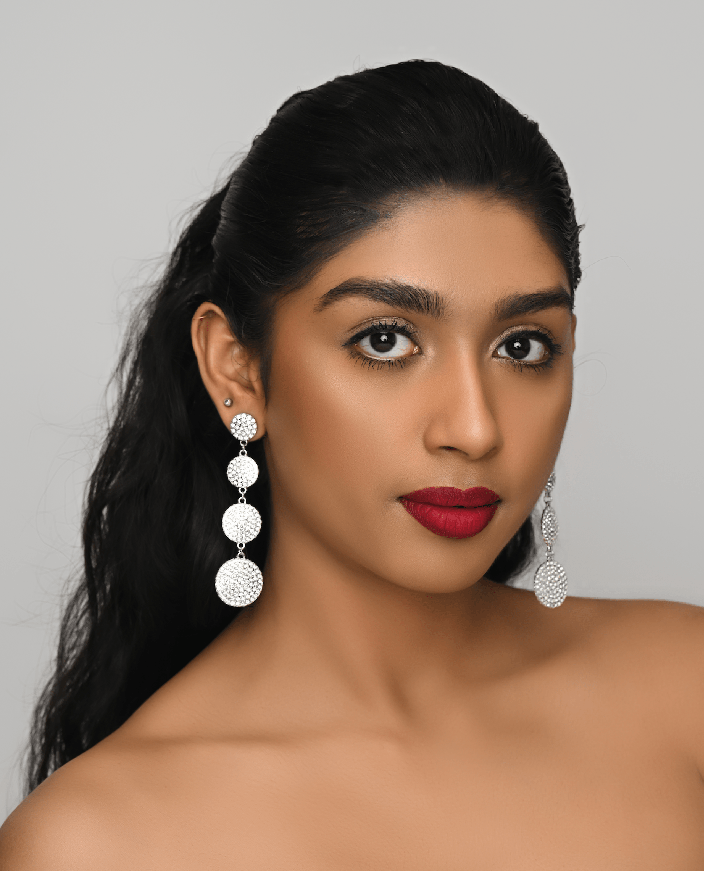 Long Elegant Sparkling Stud Dangle Earrings - Fatisha Boutique