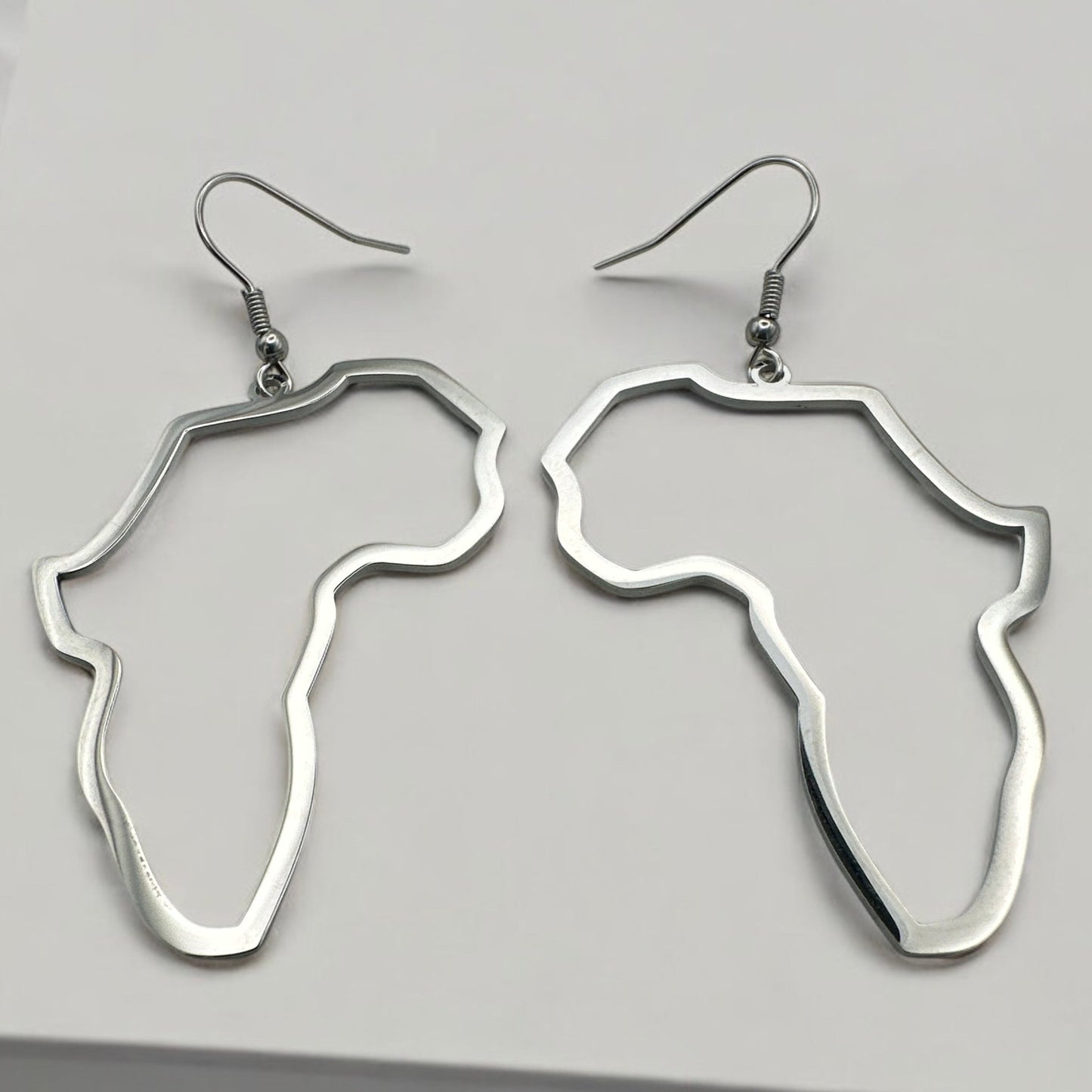 Medium Africa Map Dangle Earrings – Lightweight Stainless Steel in Gold or Silver - Fatisha Boutique