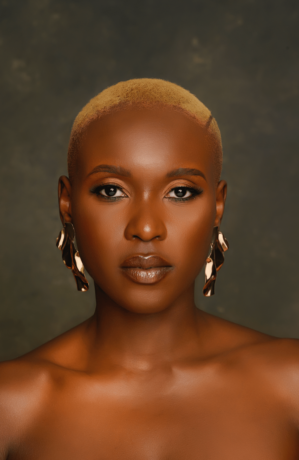 Metal Statement Irregular Stud Earrings - Fatisha Boutique