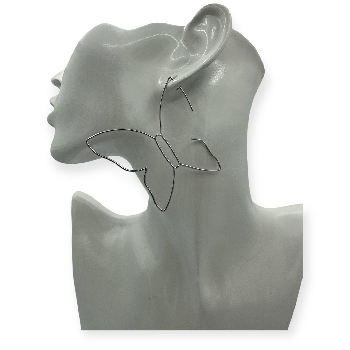 Minimalist Lightweight WireButterfly Shape Design Earrings - Fatisha Boutique