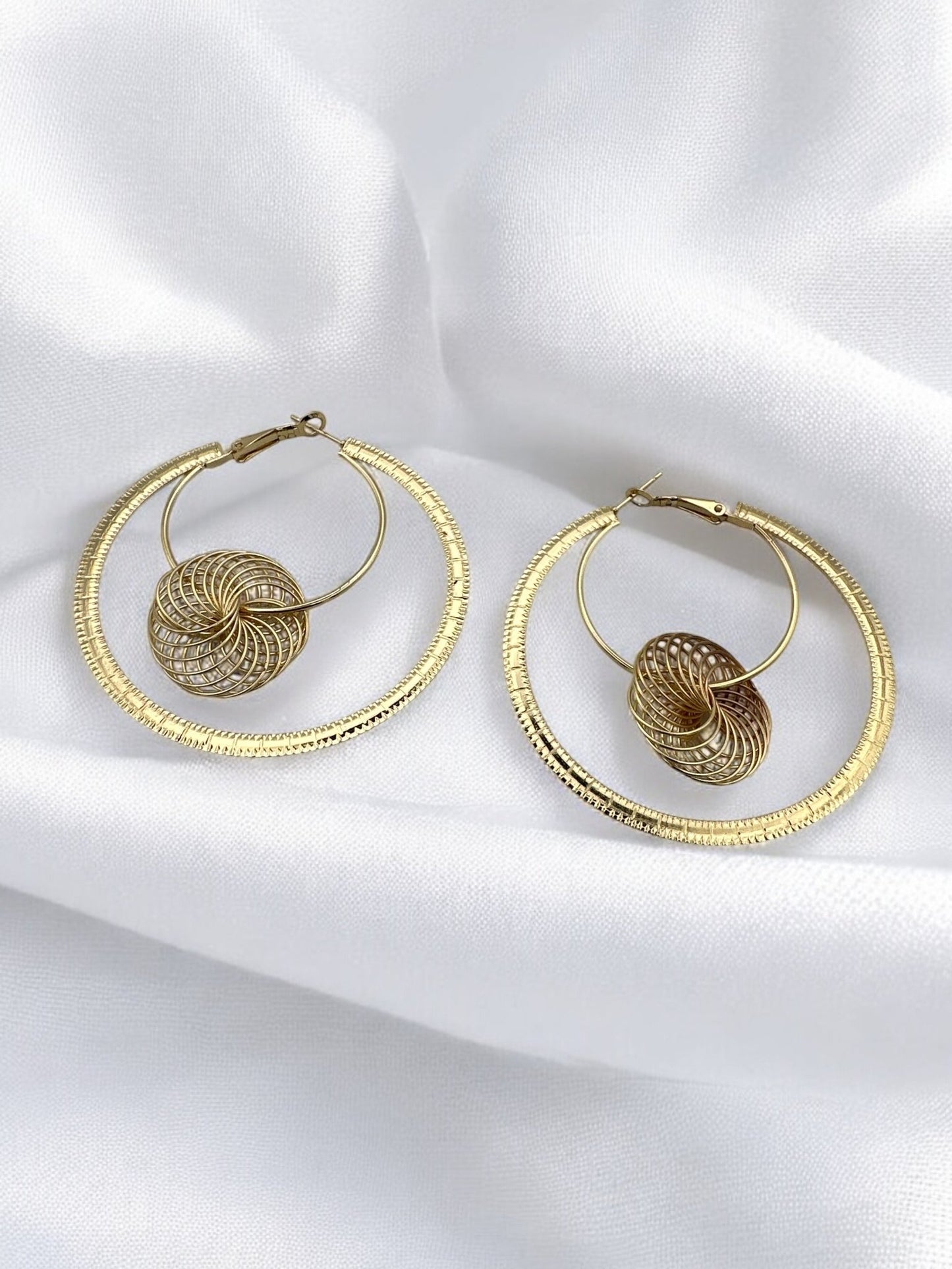 Modern Spiral Elegant Geometric Hoop Earrings with Textured Centerpiece - Fatisha Boutique