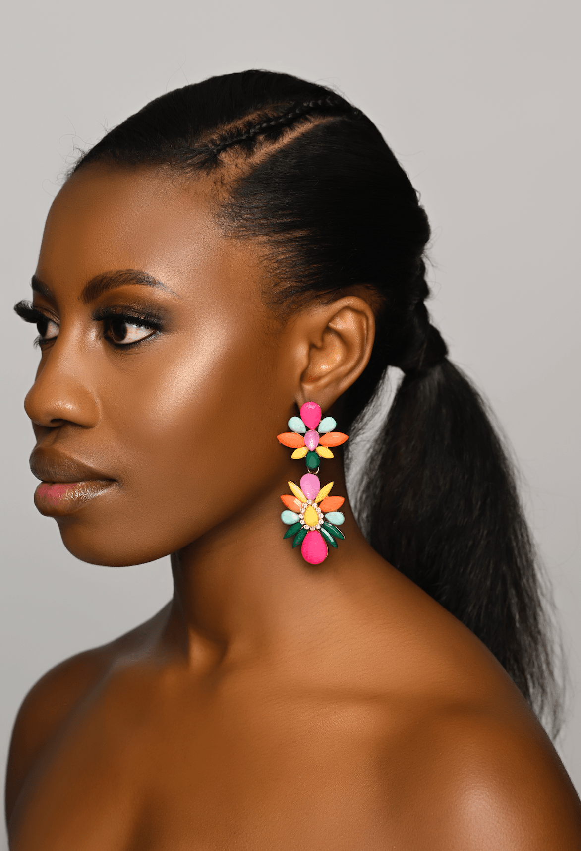 Multicolour Elegant Flower Design Stud Earrings - Fatisha Boutique
