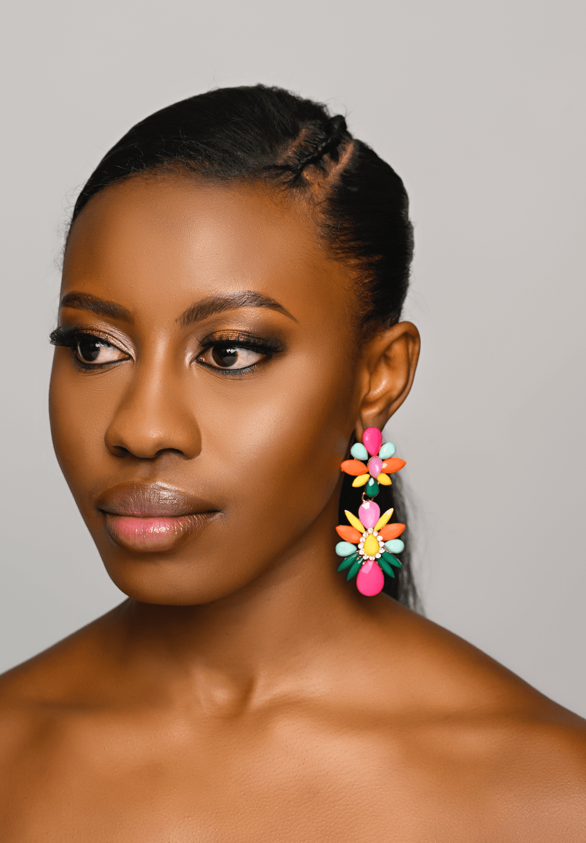 Multicolour Elegant Flower Design Stud Earrings - Fatisha Boutique