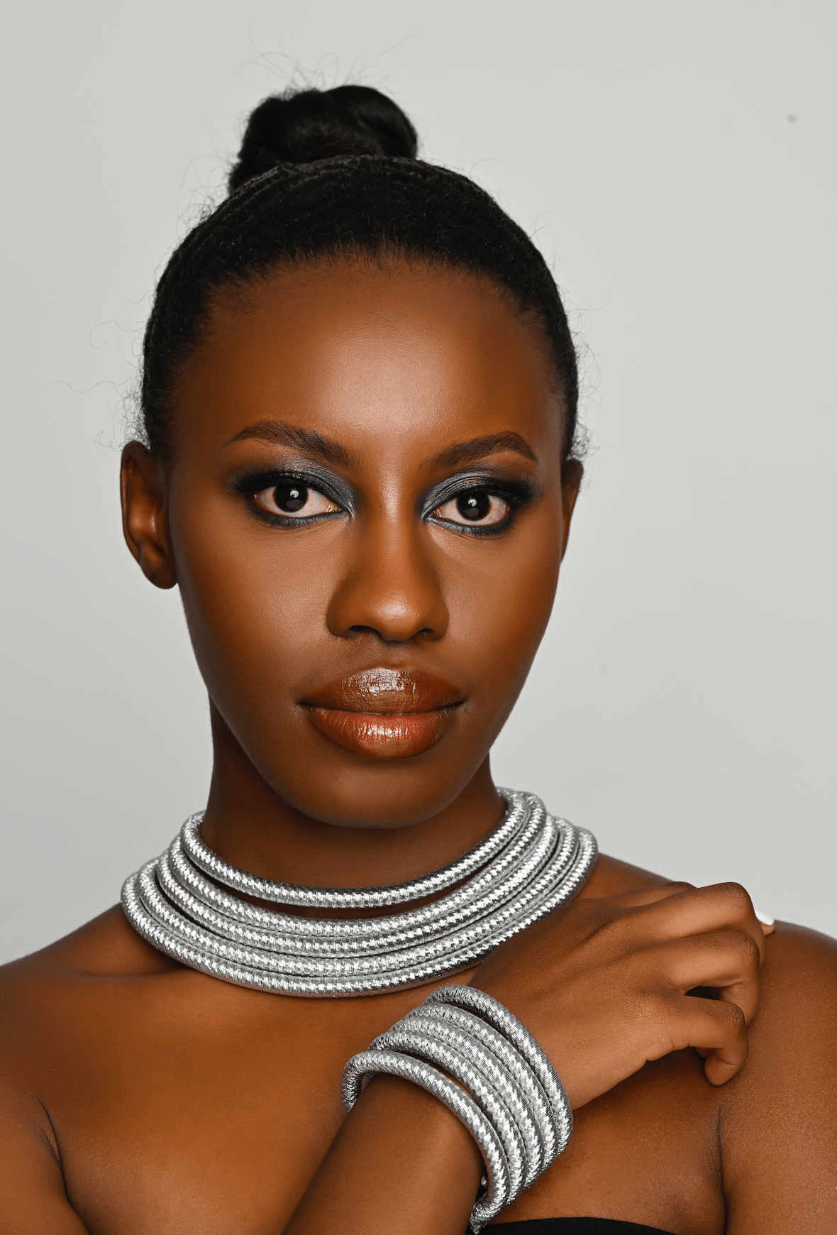 Multilayered Ropes With Magnetic Closure Collar Statement Choker Necklace Set - Fatisha Boutique