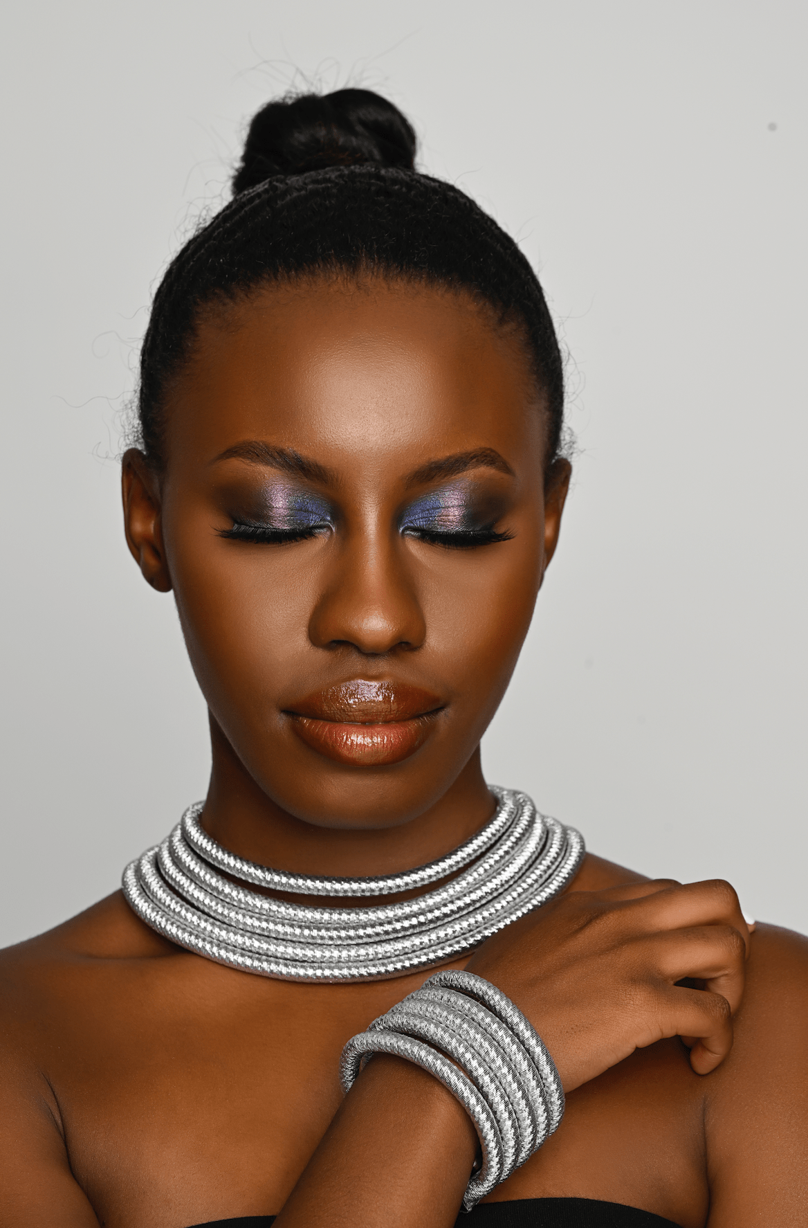 Multilayered Ropes With Magnetic Closure Collar Statement Choker Necklace Set - Fatisha Boutique