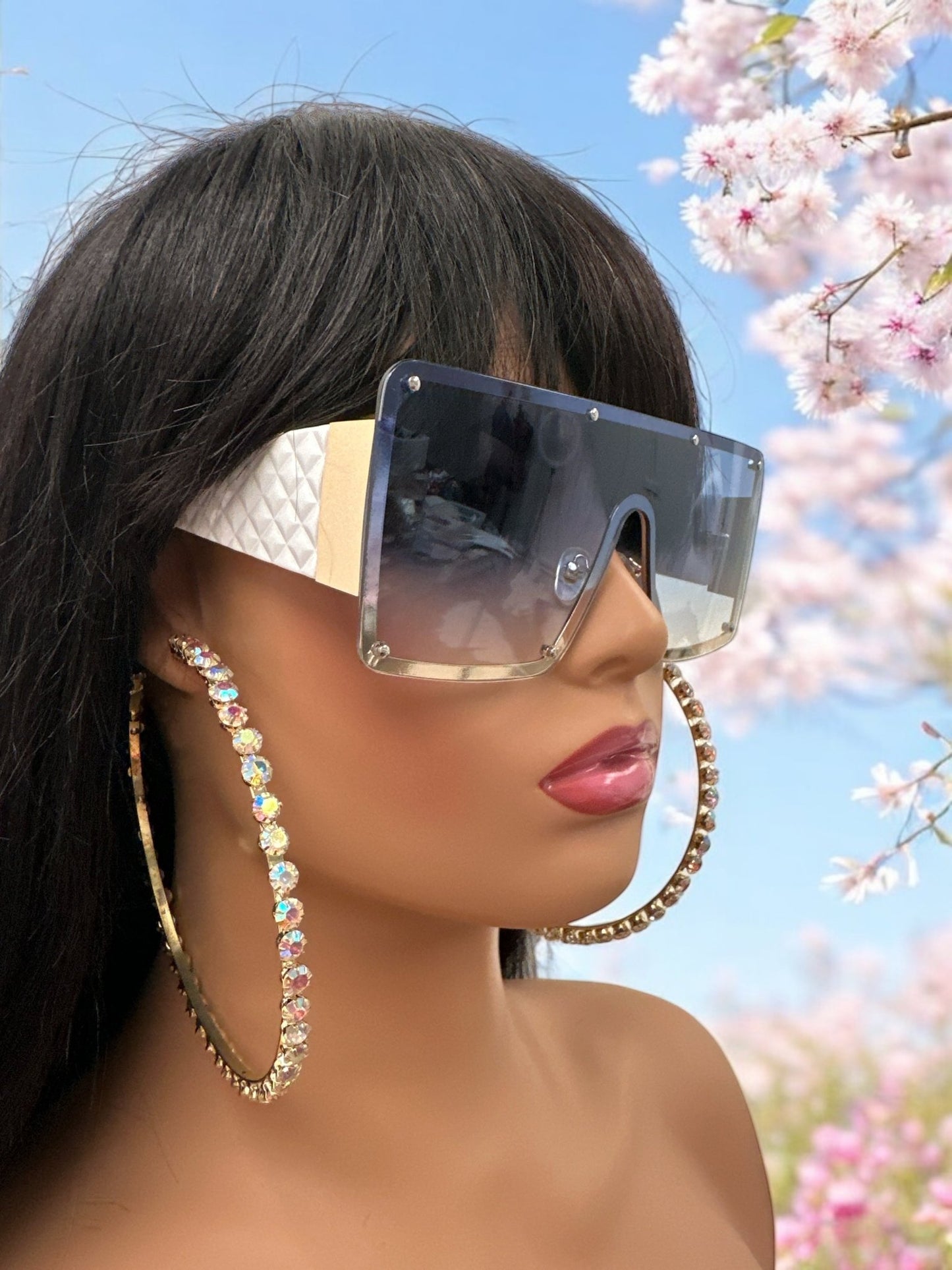Oversized Trendy Shield Sunglasses – UV400 Gradient Lens Fashion Shades for Women - Fatisha Boutique