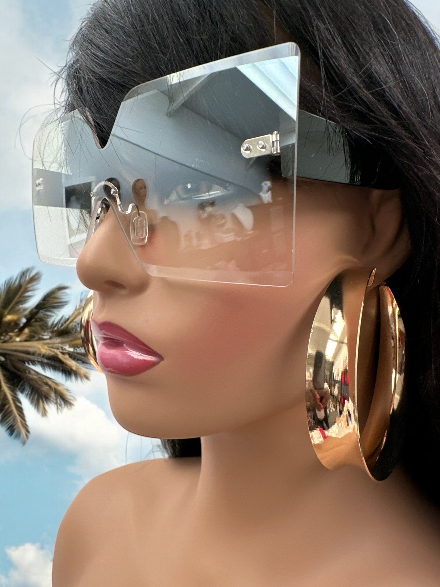 Oversized Trendy Square Sunglasses – UV400 Gradient Lens Fashion Shades for Women - Fatisha Boutique
