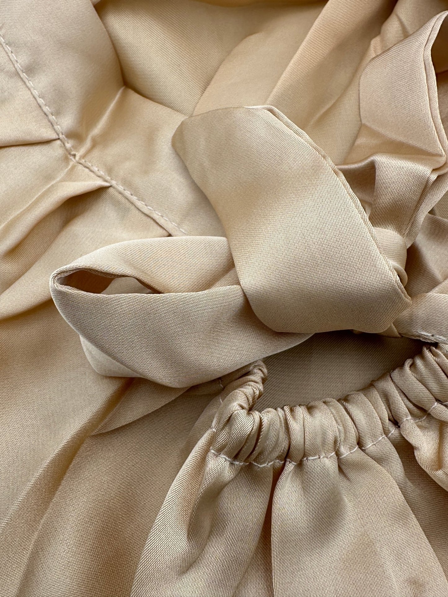 Satin Silk Single Layered Stylish Bonnet Cap with Ties for Hair Protection - Fatisha Boutique