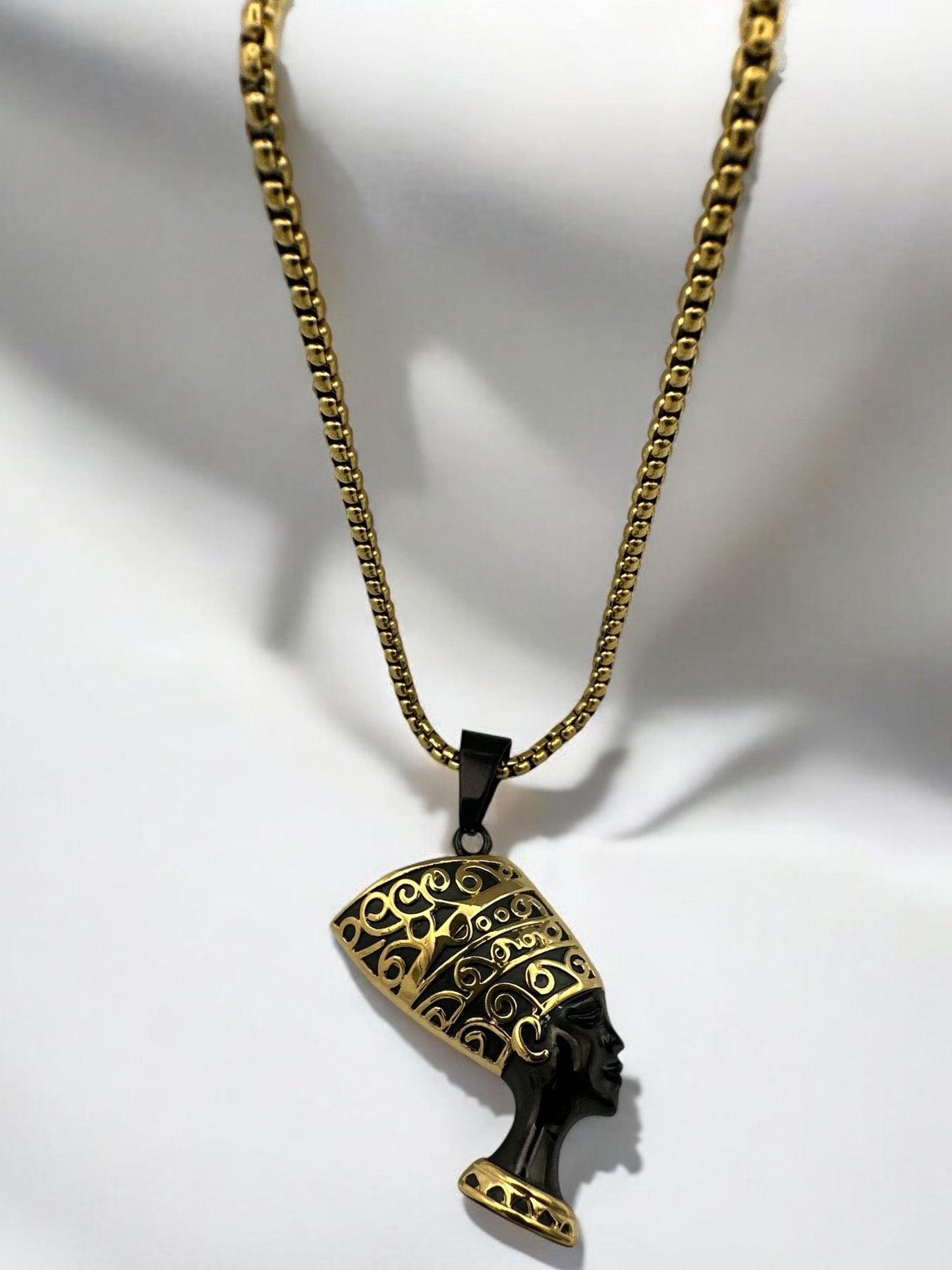 Stainless Steel Ancient Egyptian Queen Nefertiti Pendant Necklace – Black & Gold Pharaoh Jewellery - Fatisha Boutique